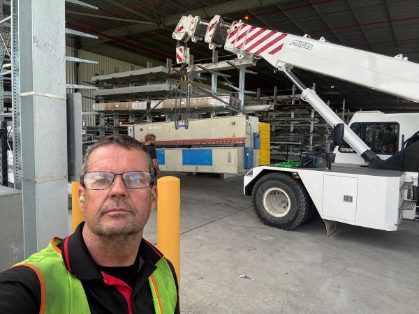 Machine Installation Press Brake Crane Lift