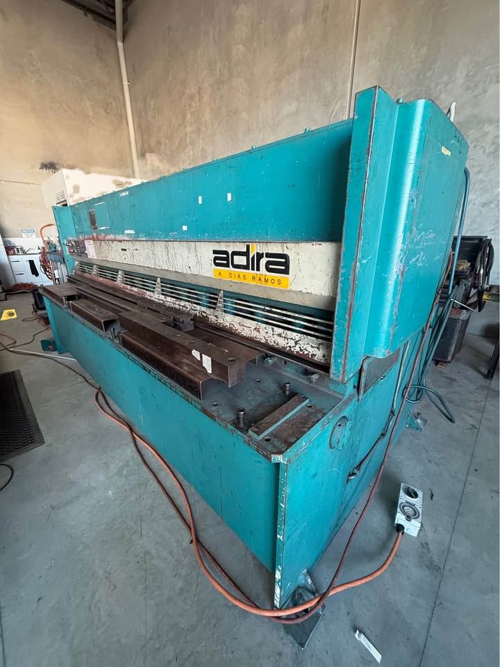 ADIRA 3m x 6mm Hydraulic Swing Beam Guillotine — photo 8