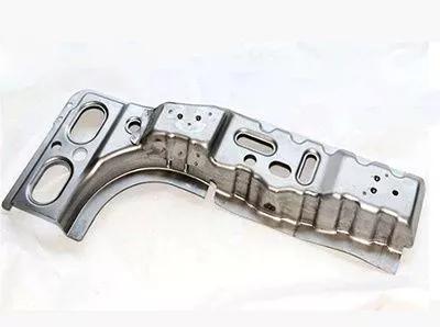 HongNiu 3D laser cutting robot — photo 6