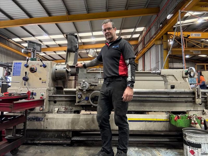 A1 Engineering Machinery Services team