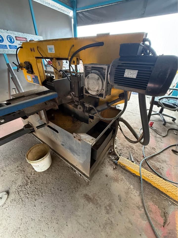Mastercut BS-460GB Fully Automatic Bandsaw — photo 3