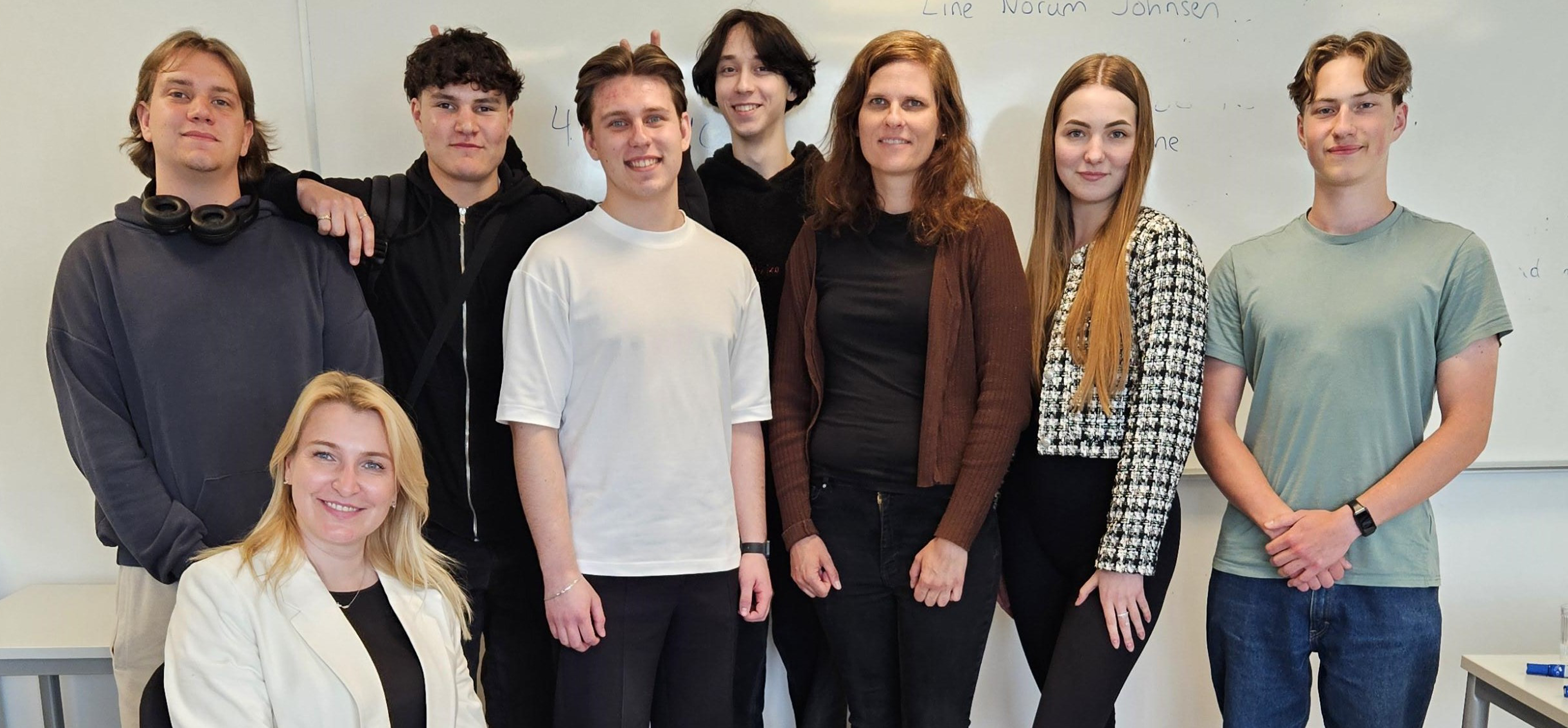 Ukrainske studenter i klasserommet til Folkeuniversitetet i Oslo.