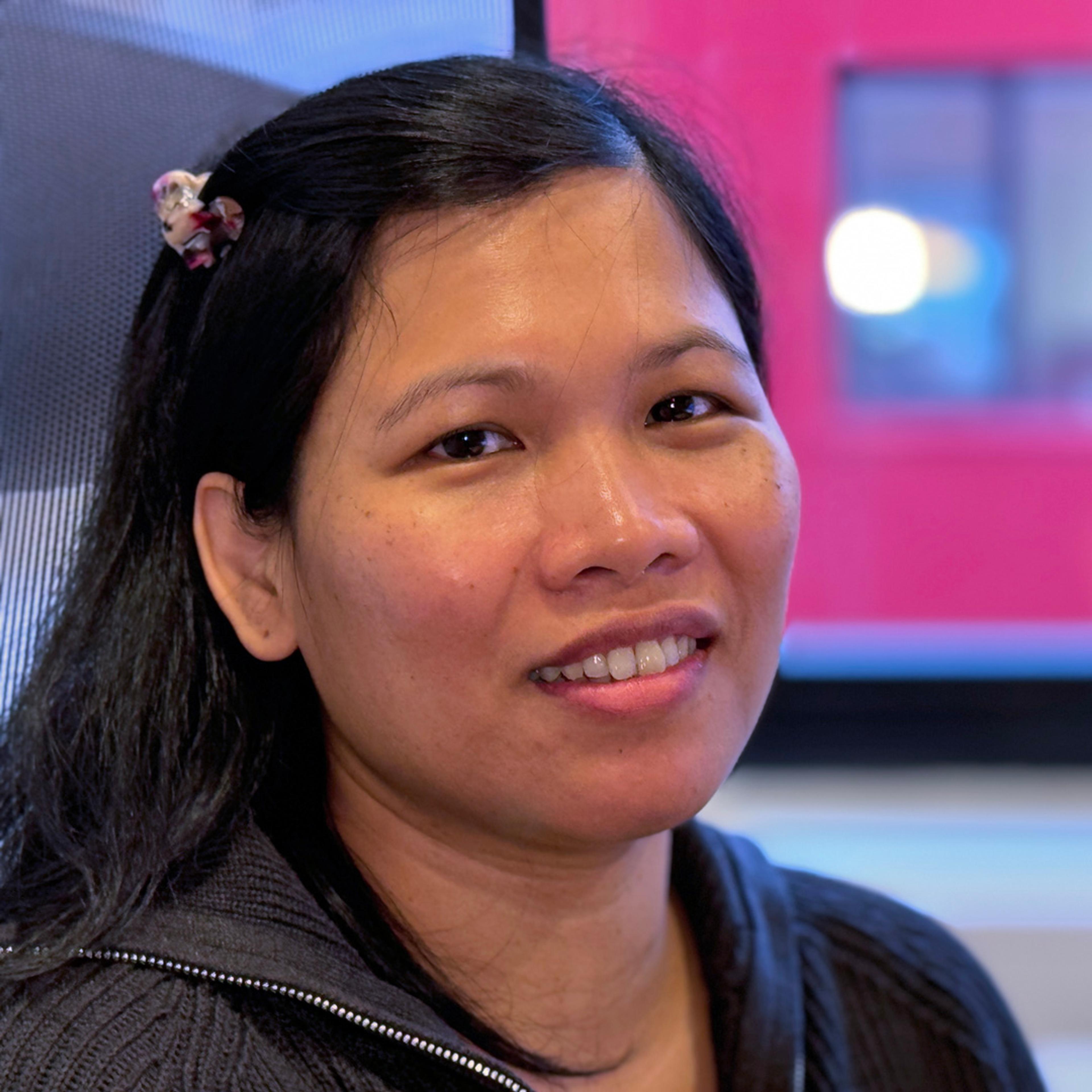 Portrettfoto: Floredis Aasjord, ansatt i Nova Sea.