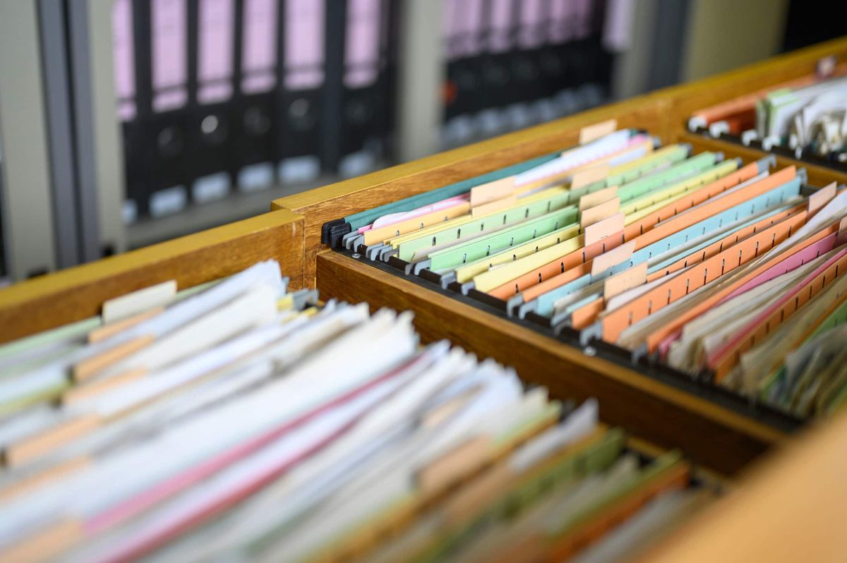 bunch-of-files-in-cardboard-box