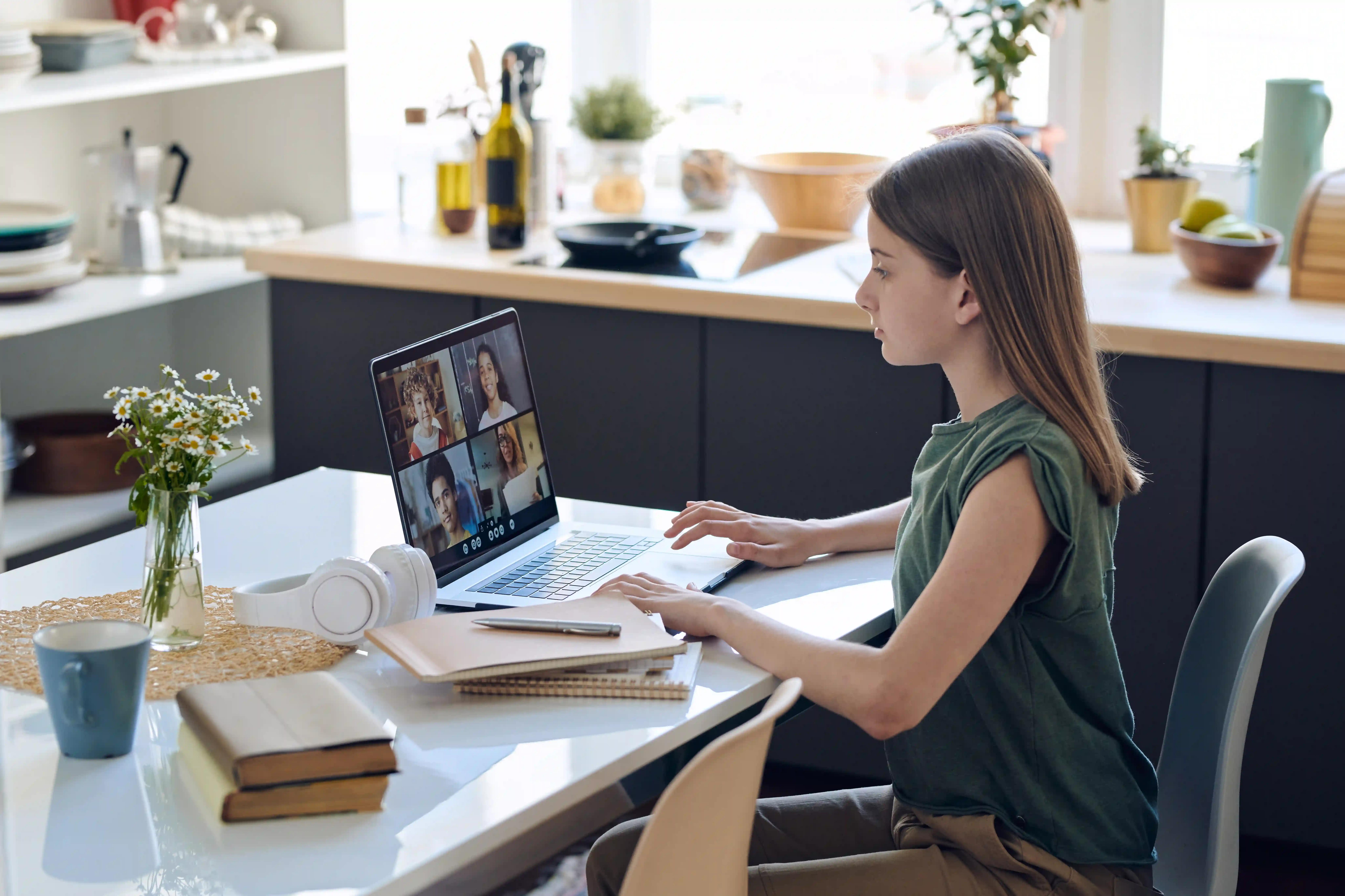 Comment les CIO peuvent faciliter un mode de travail hybride