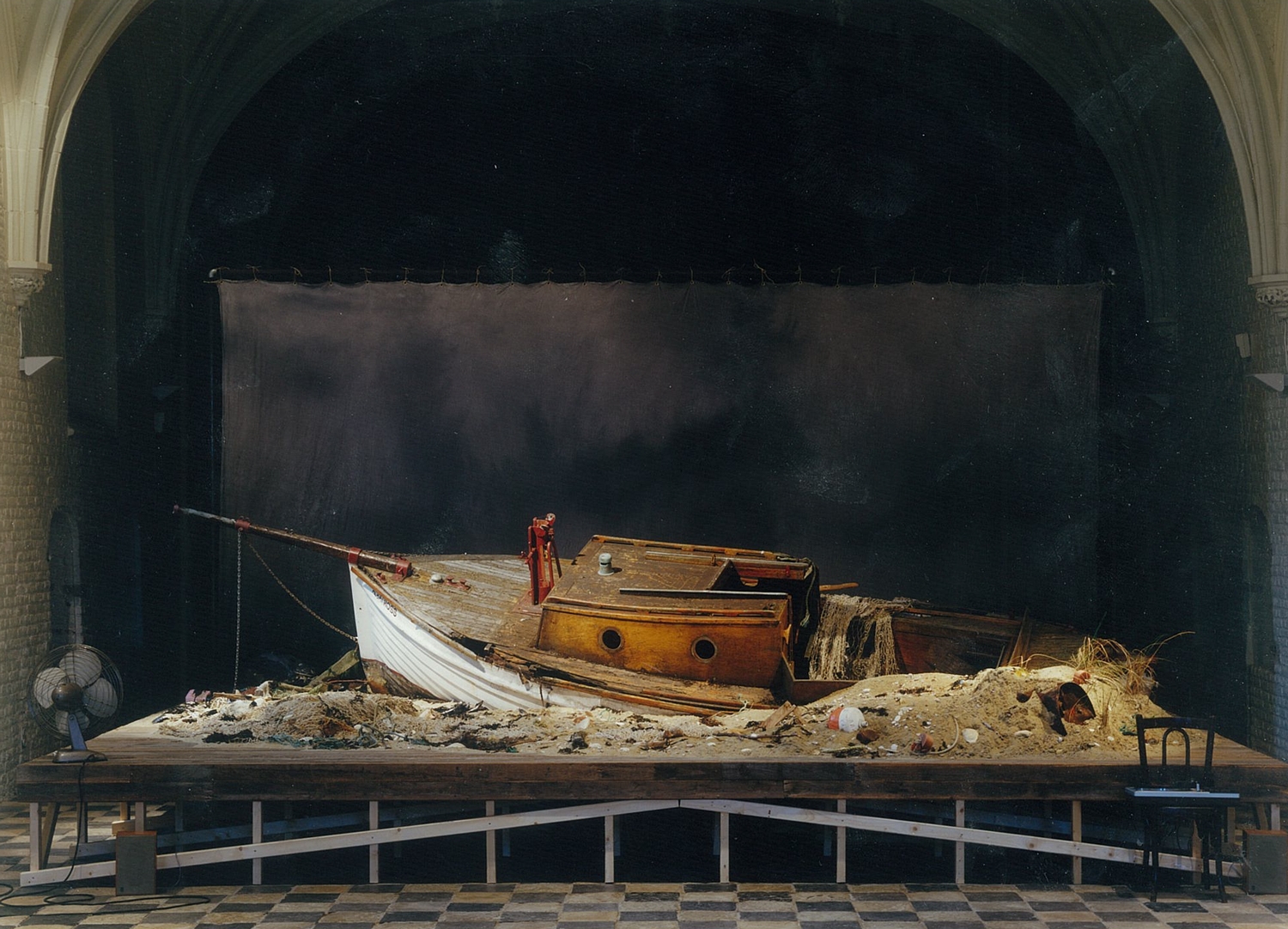 Mark Dion,'Flotsam and Jetsam (the end of the game)', 1995. Exhibition overview. | Flotsam and Jetsam (the end of the game) | Mark Dion