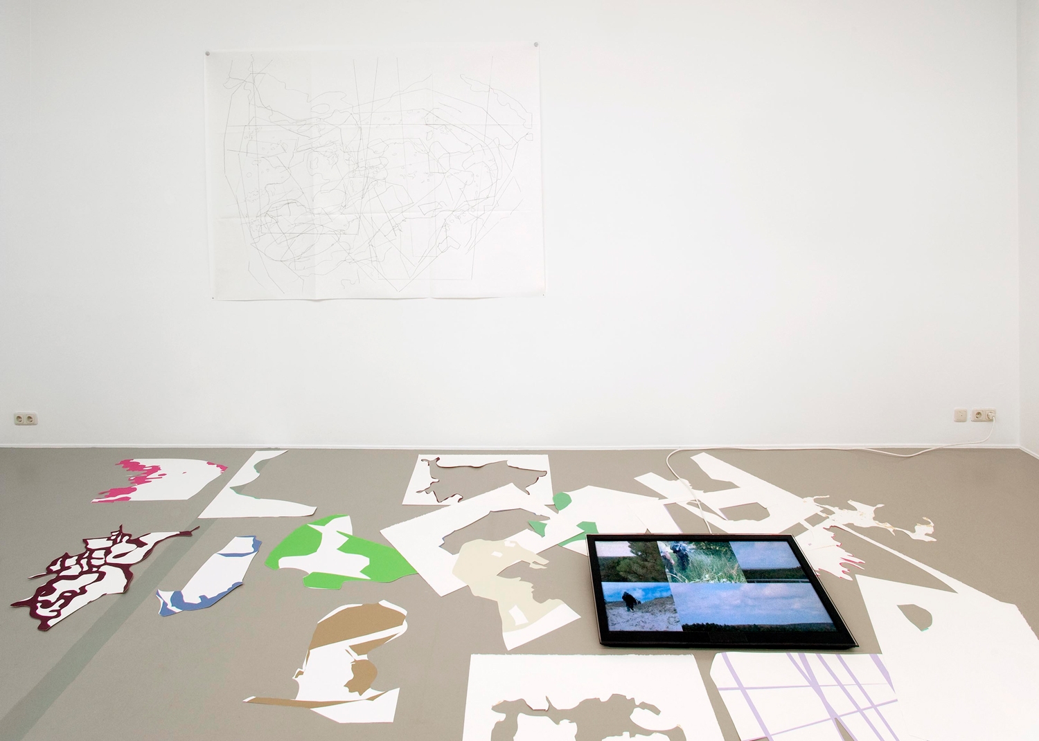 Marinus van Dijke, 2011
Installatiefoto | Een wandeling, honderd jaar, een reconstructie | Marinus van Dijke