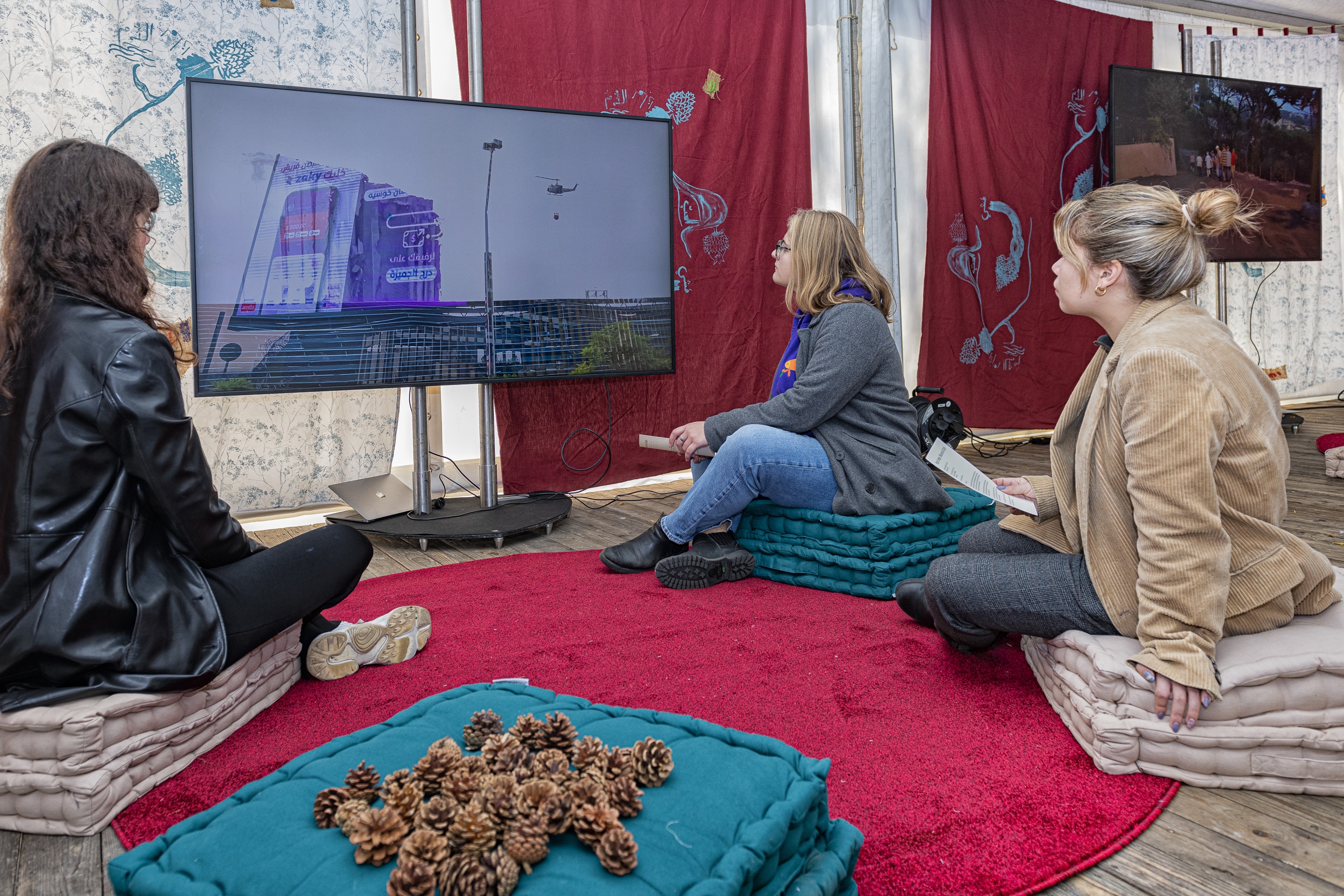 Hop to Hope | Mounira  Al Solh | Photo: Anda van Riet