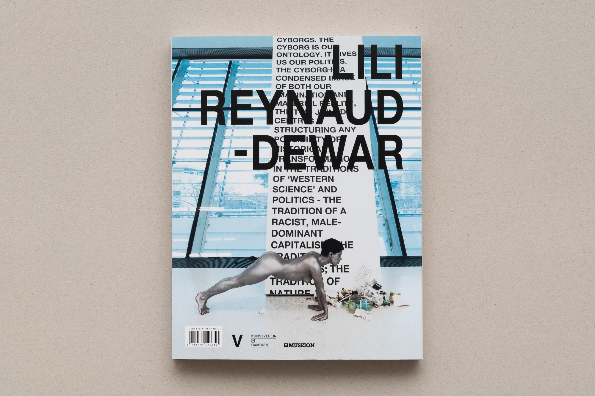 Teeth, Gums, Machines, Future, Society | Lili Reynaud Dewar | Photo: Gunnar Meier