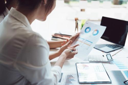 Lowering GenAI infrastructure compute spending with FinOps strategy