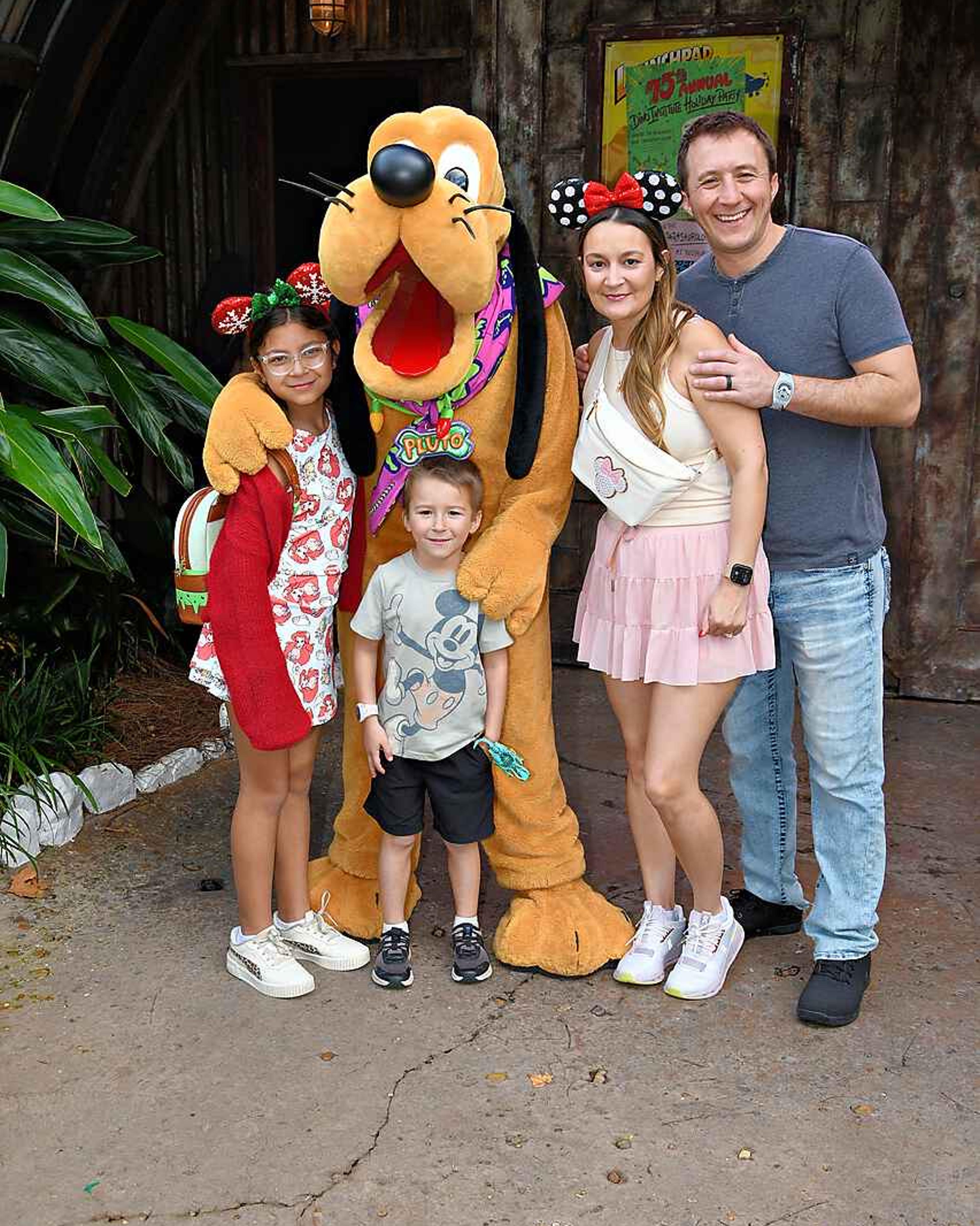Alyssa Szczygiel family with Pluto
