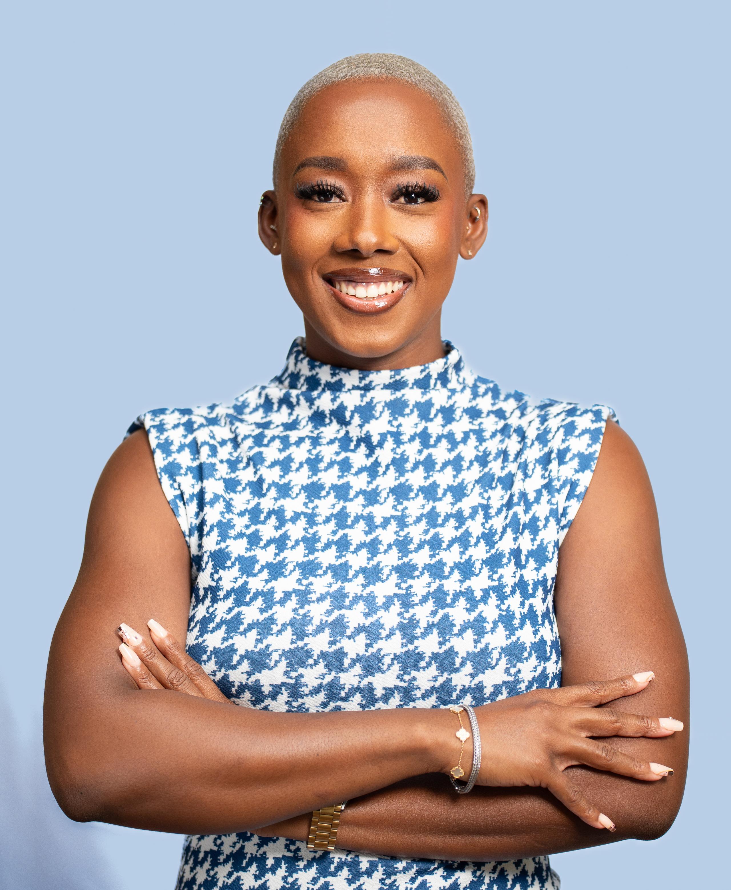 Woman smiling and crossing her arms