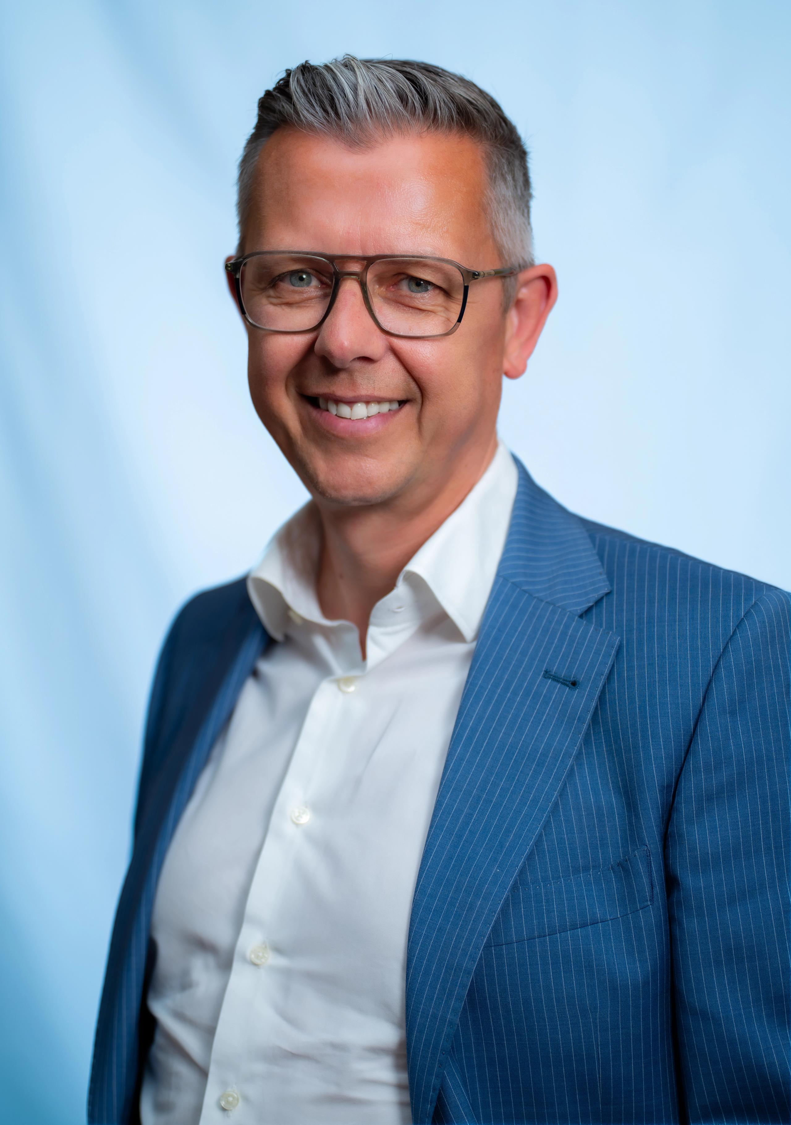 Kurt Gielen — Senior Business Development Officer, Europe