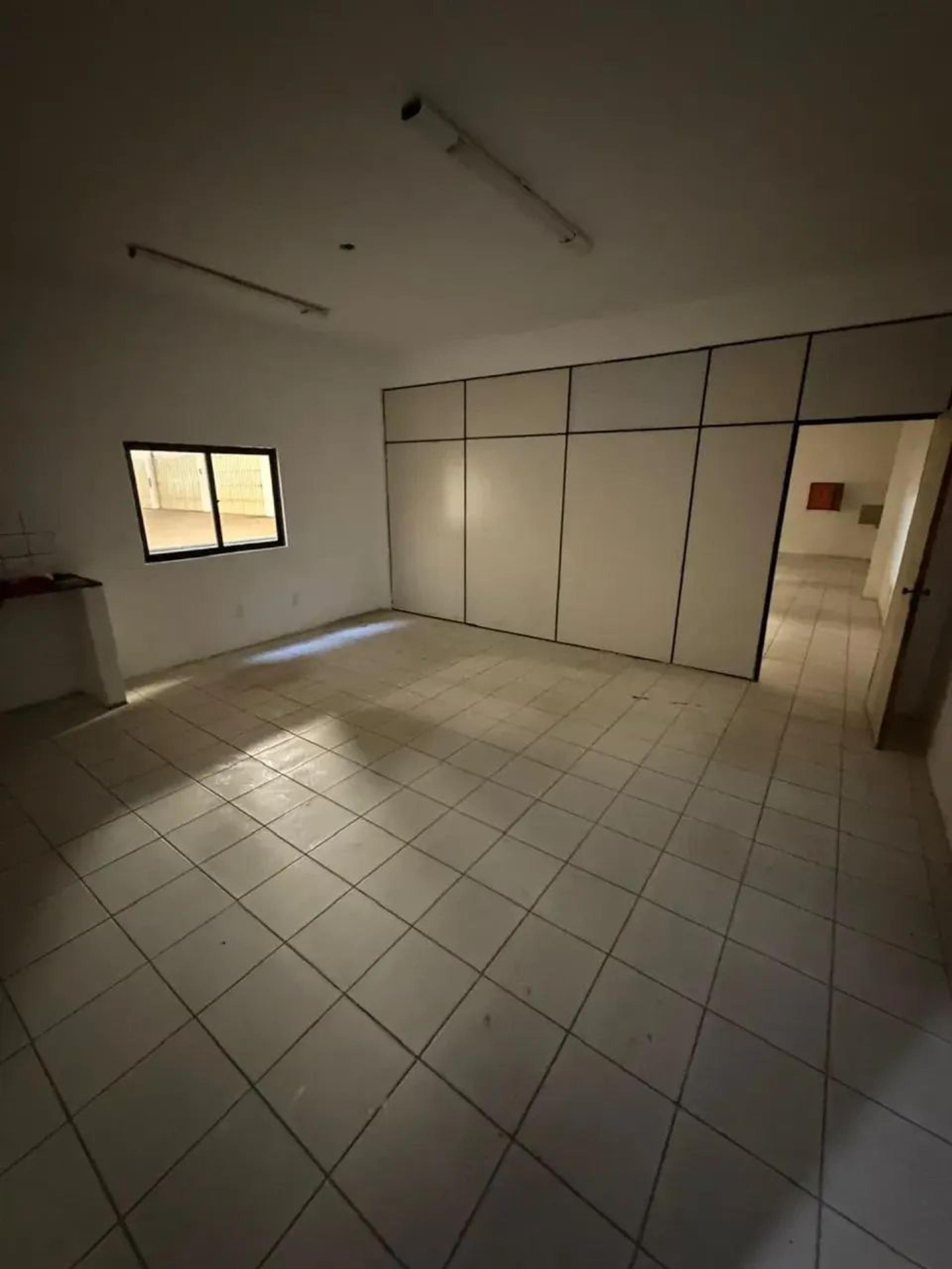 Aluga-Se Galpão Próximo À BR 116