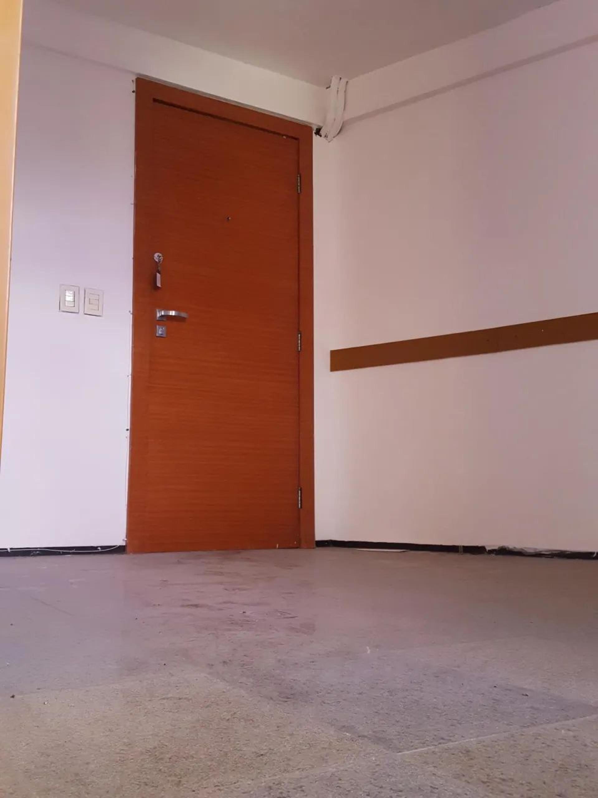 Vende-SE Sala Comercial NO Dionísio Torres Com 34M²