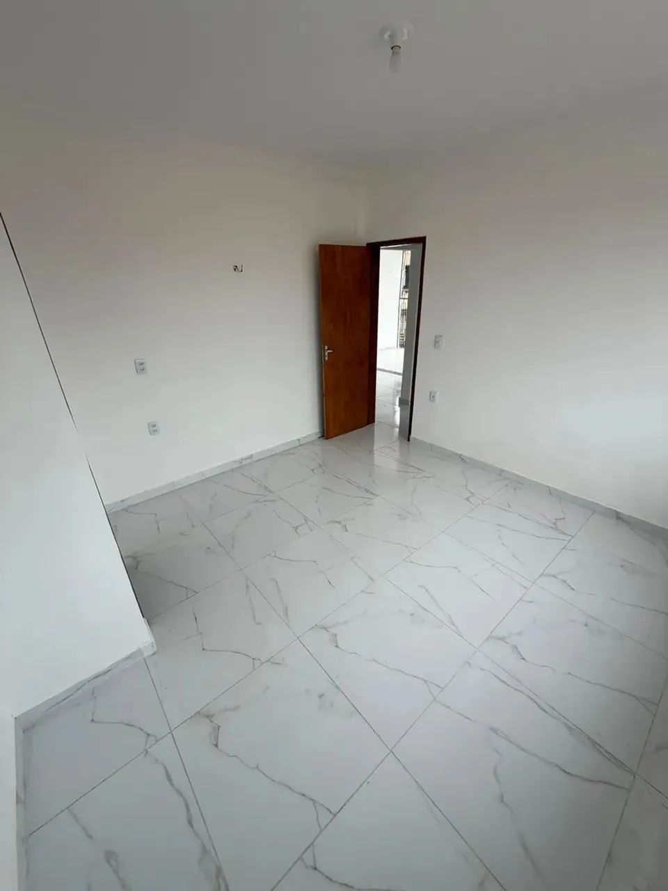 Vende-Se Apartamento Na Parquelândia Próx. à Jovita Feitosa
