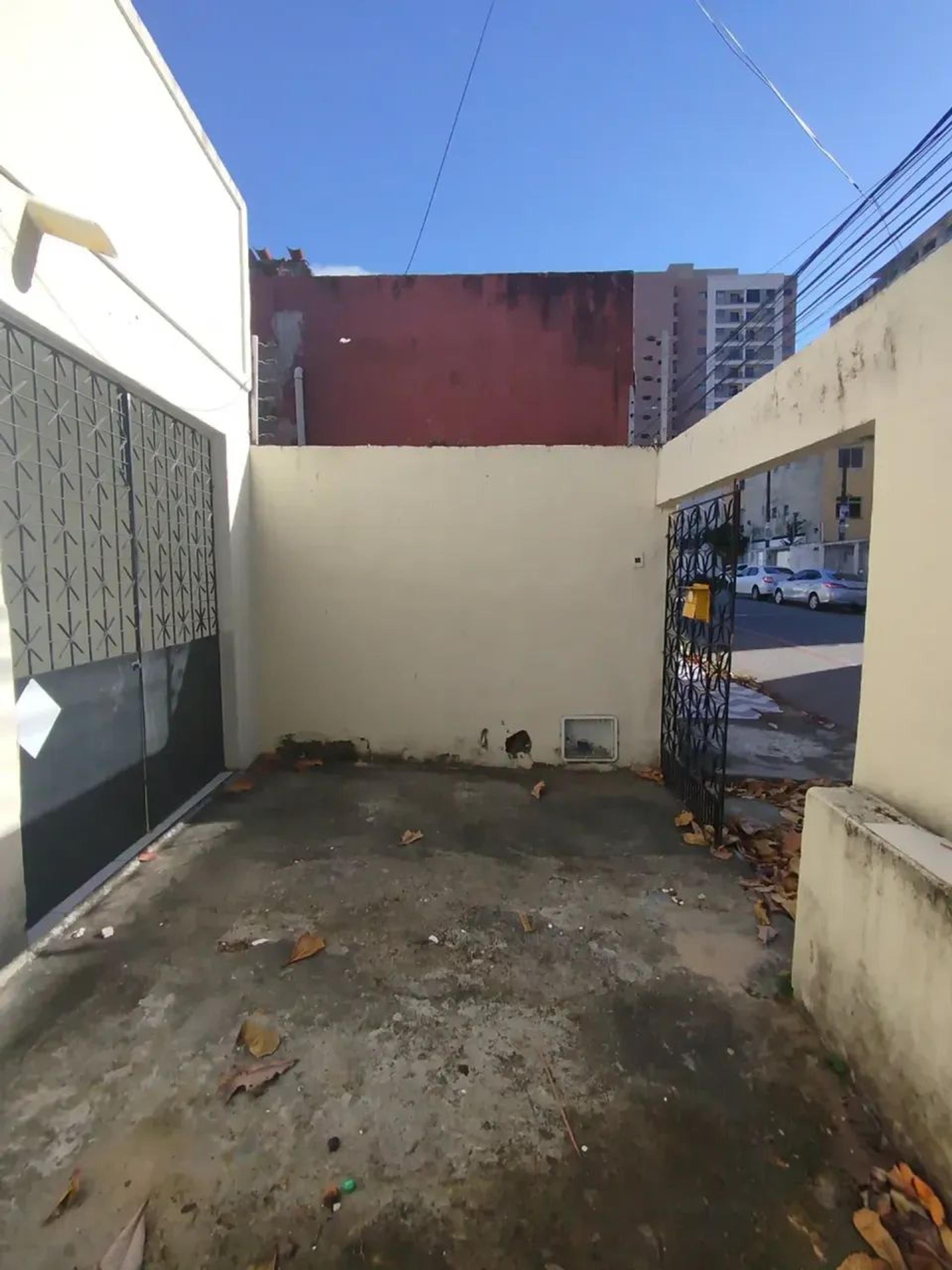 Sobrado para aluguel com 190 metros quadrados com 8 quartos em Centro - Fortaleza - CE
