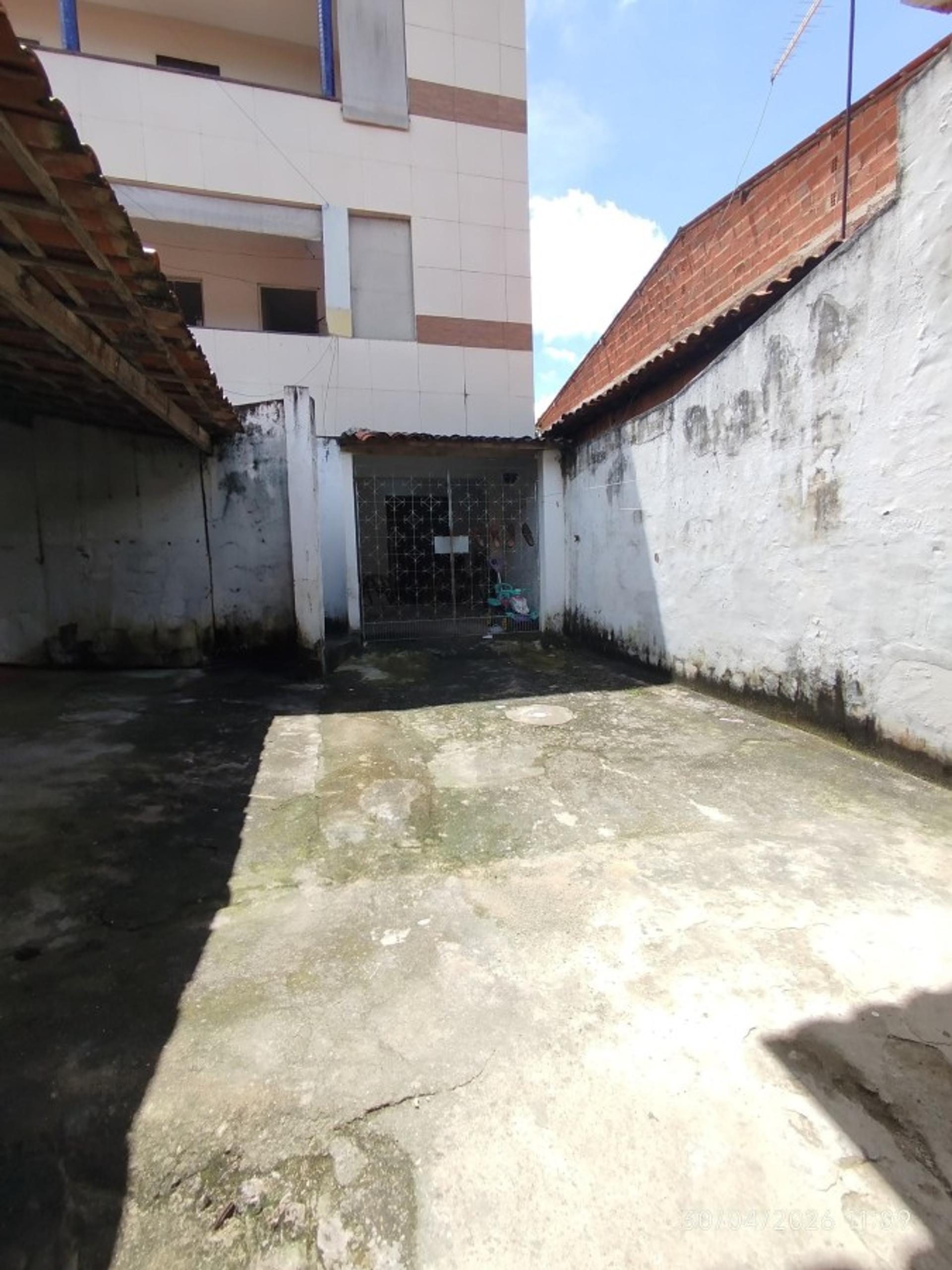 Imobiliaria Iguatu Trás Este Prédio Residencial Para Venda EM MaracanaÚ - 6FQ99Q