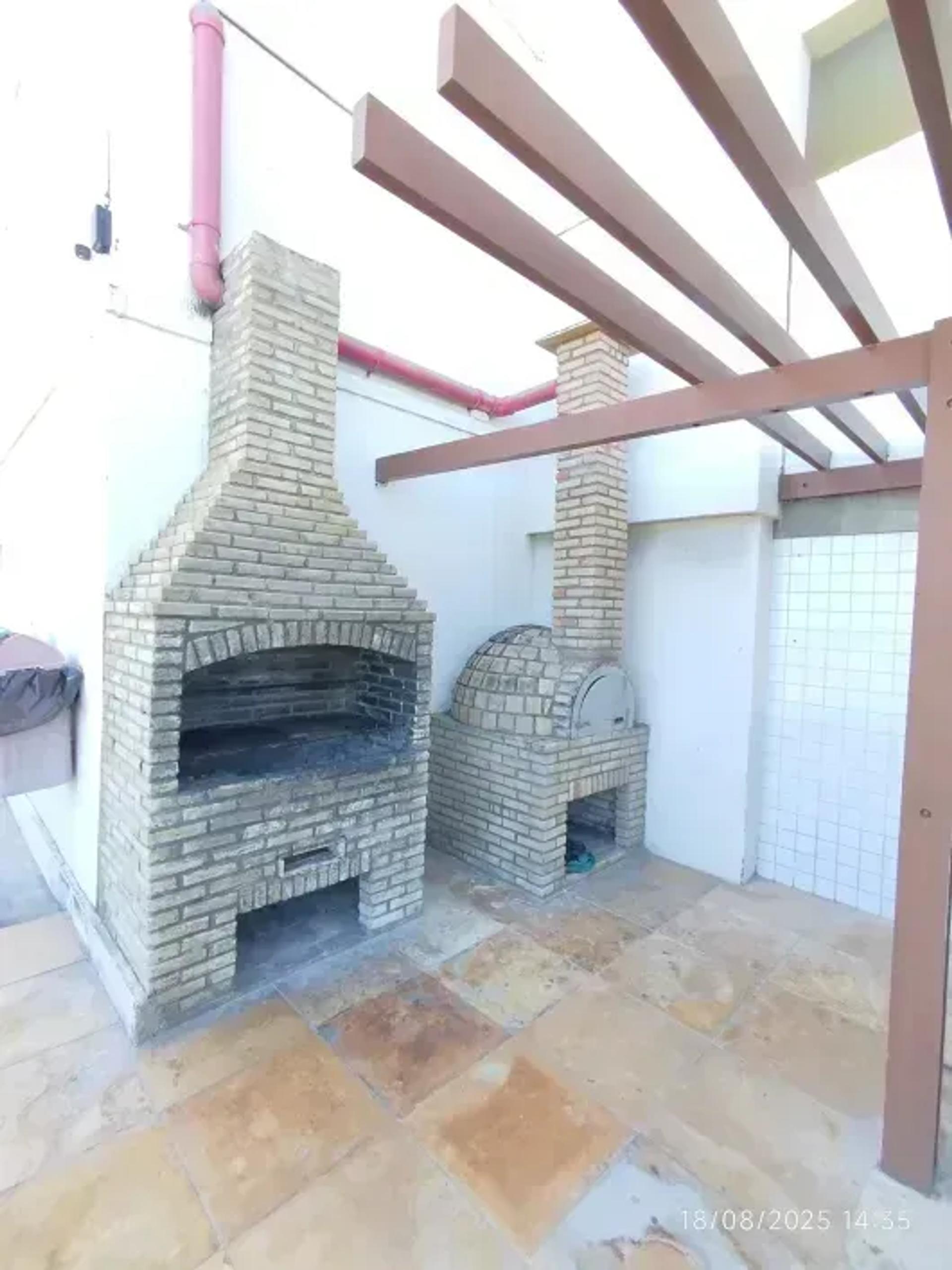 Apartamento na Rua Guilherme Rocha, 1299, Centro em Fortaleza, por R$ 2.065/Mês - Viva Real