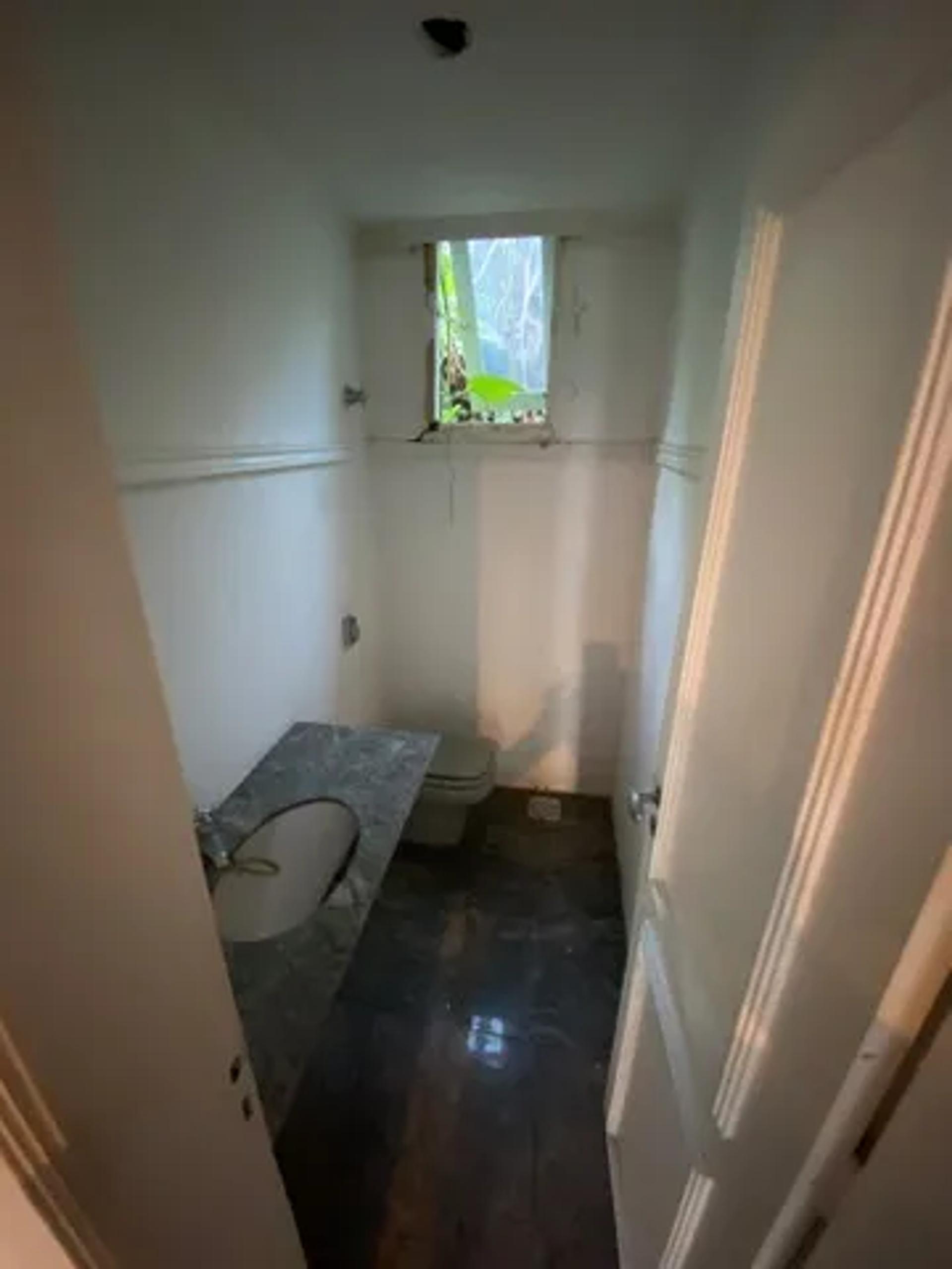 Ponto Comercial na Avenida Engenheiro Alberto Sá, 321, Papicu em Fortaleza, por R$ 10.000/Mês - Viva Real