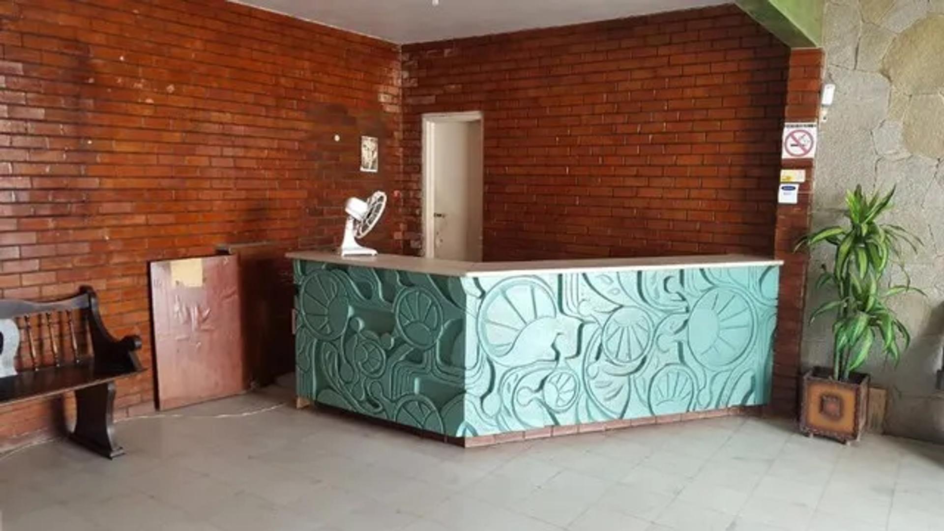 Ponto Comercial na Rua Bárbara de Alencar, 540, Centro em Fortaleza, por R$ 1.300/Mês - Viva Real