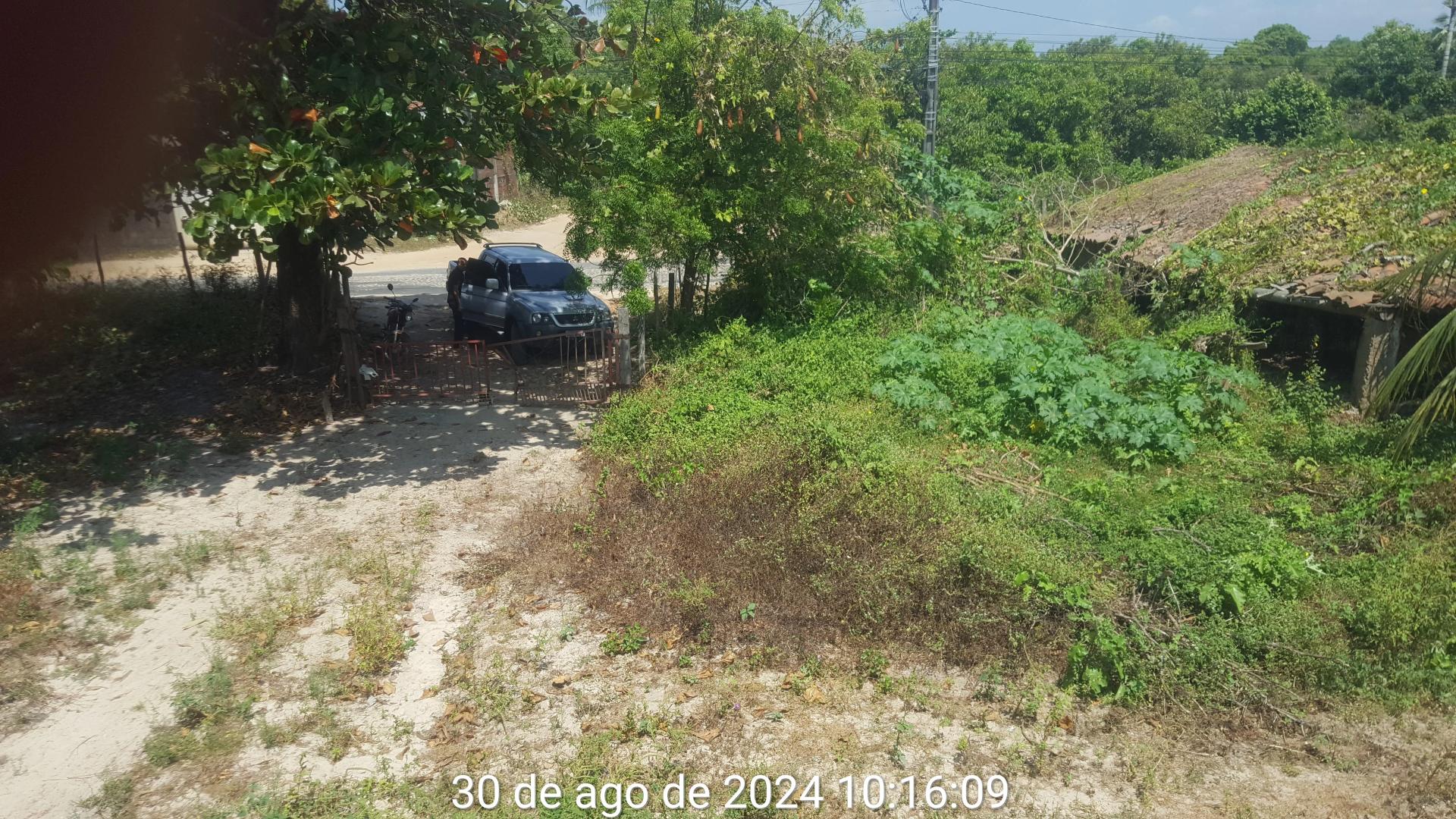 Lote/Terreno na Avenida Manoel Feliciano de Lima, SN, Camara em Aquiraz, por R$ 1.500/Mês - Viva Real
