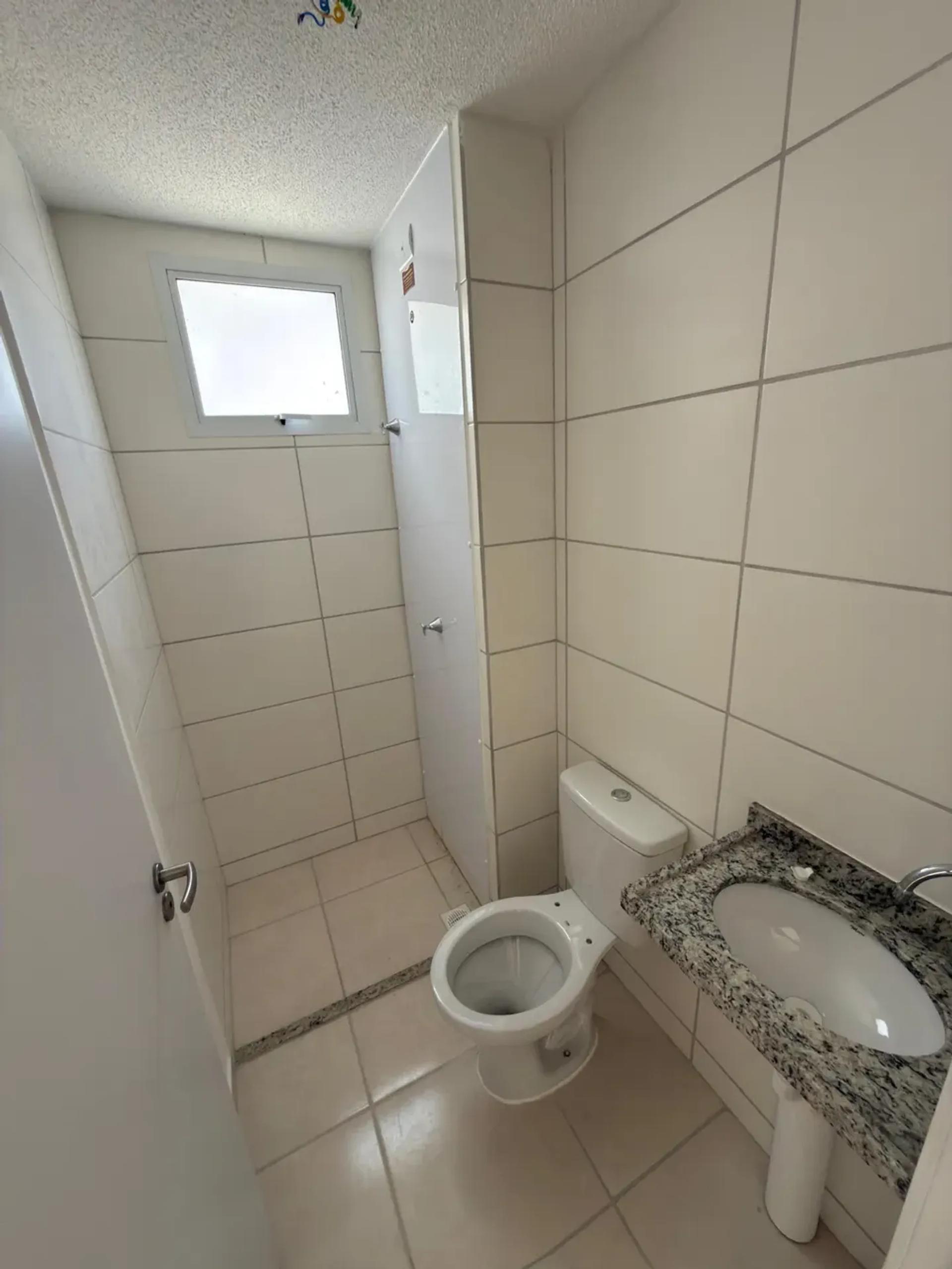 Apartamento na Rua Zildenia, 444, Amador em Eusébio, por R$ 2.600/Mês - Viva Real