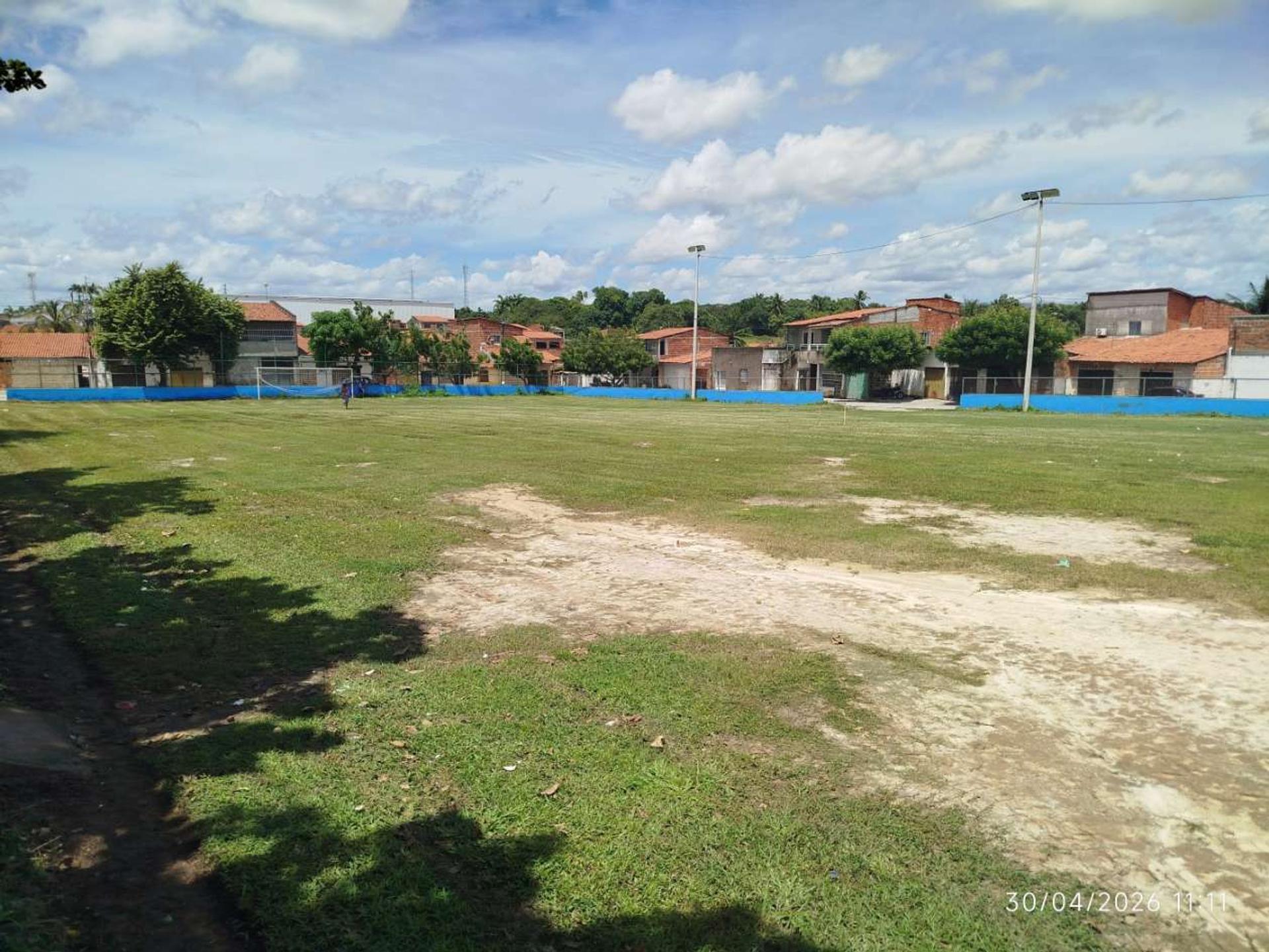 Imobiliaria Iguatu Trás Este Prédio Residencial Para Venda EM MaracanaÚ - 6FQ99Q