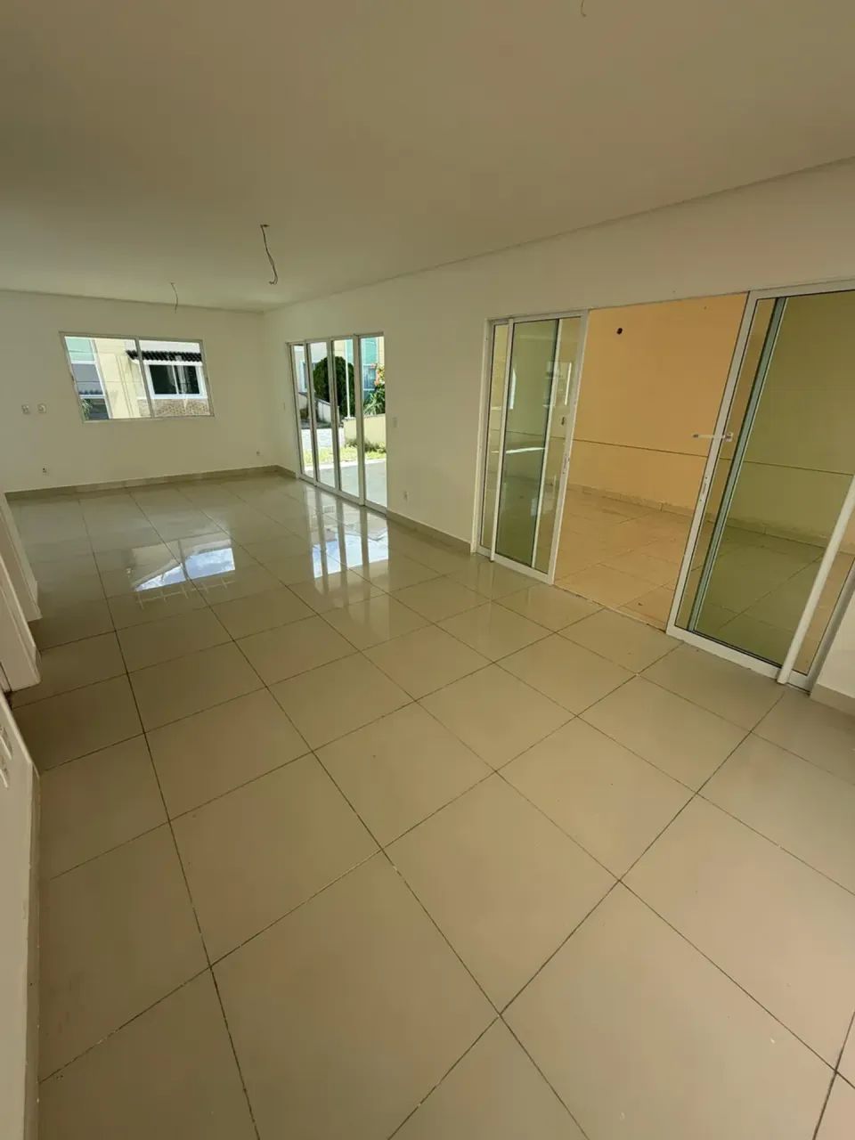 Casa Para Venda Na Lagoa Redonda Próx. à Maestro Lisboa