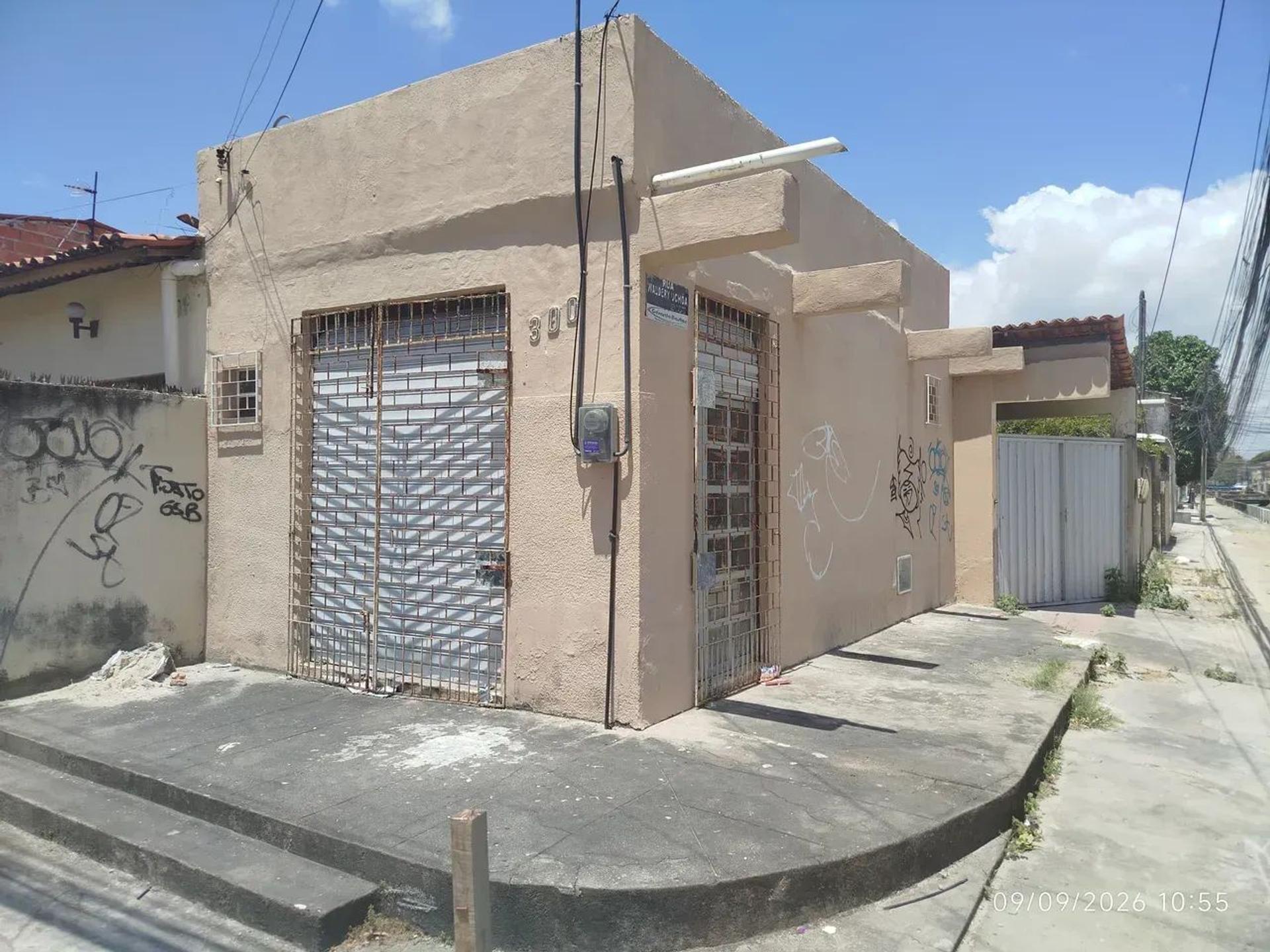 Imóvel para aluguel possui 45 metros quadrados em Damas - Fortaleza - CE