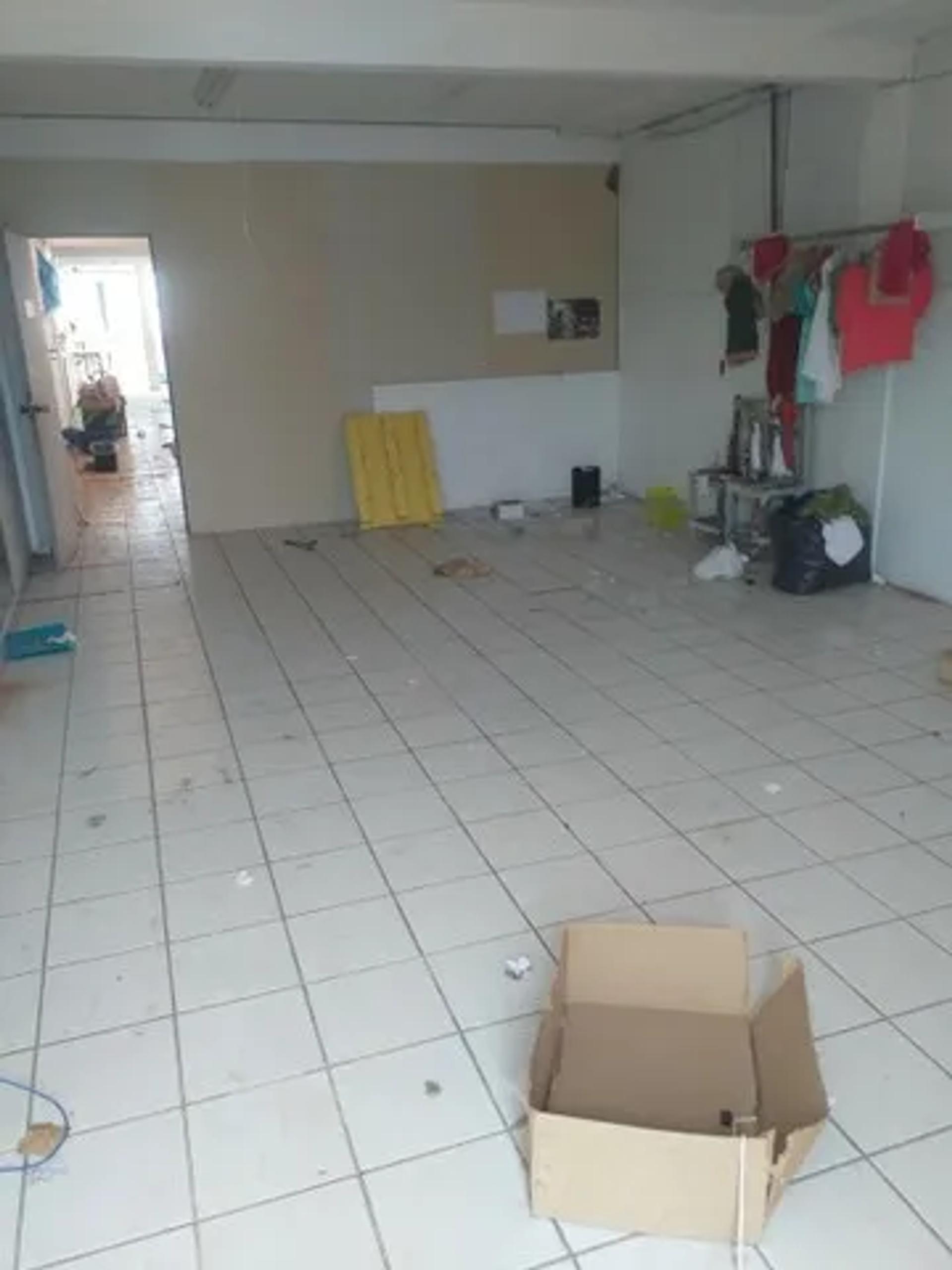 Prédio Comercial na Rua Barão do Rio Branco, 2873, Fátima em Fortaleza, por R$ 4.500/Mês - Viva Real