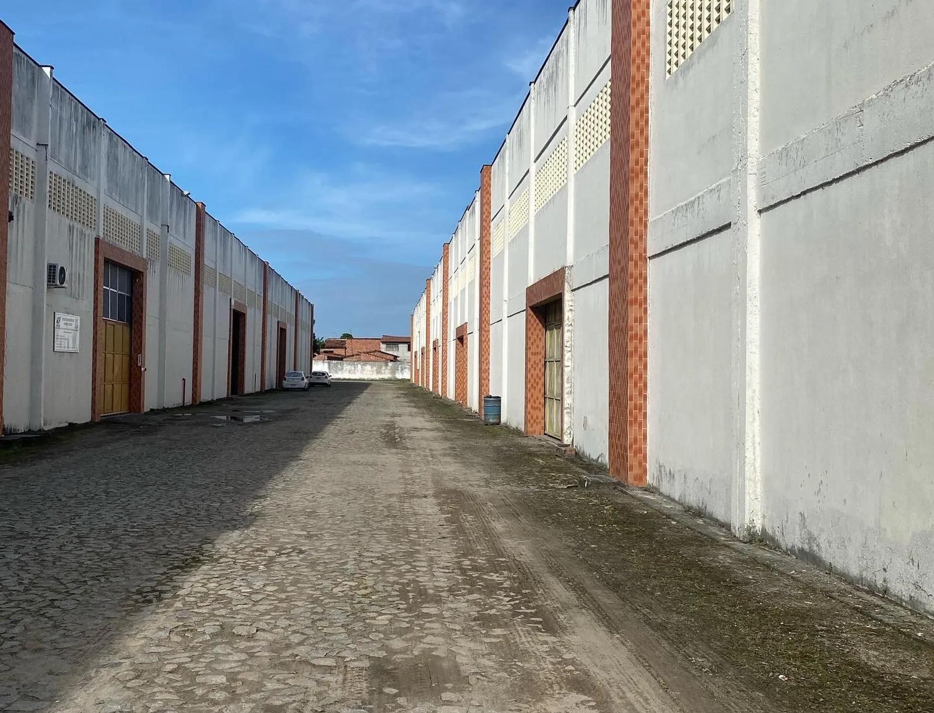 Galpão/Depósito/Armazém na Rua Baturité, 500, Planalto Horizonte em Horizonte, por R$ 129.800/Mês - Viva Real