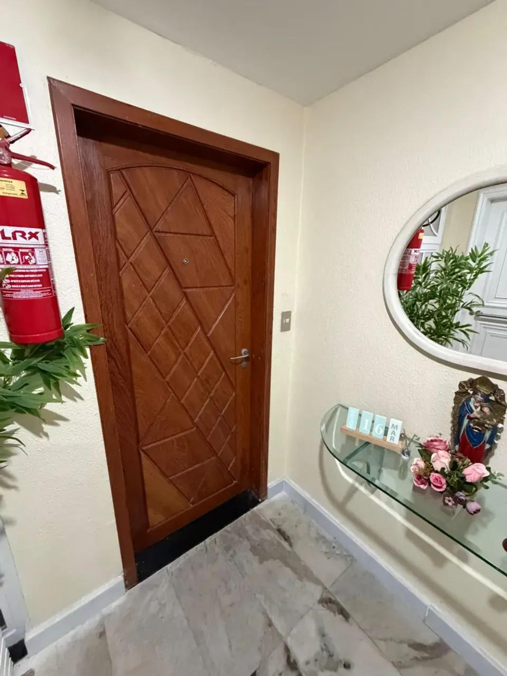 Apartamento À Venda No Meireles