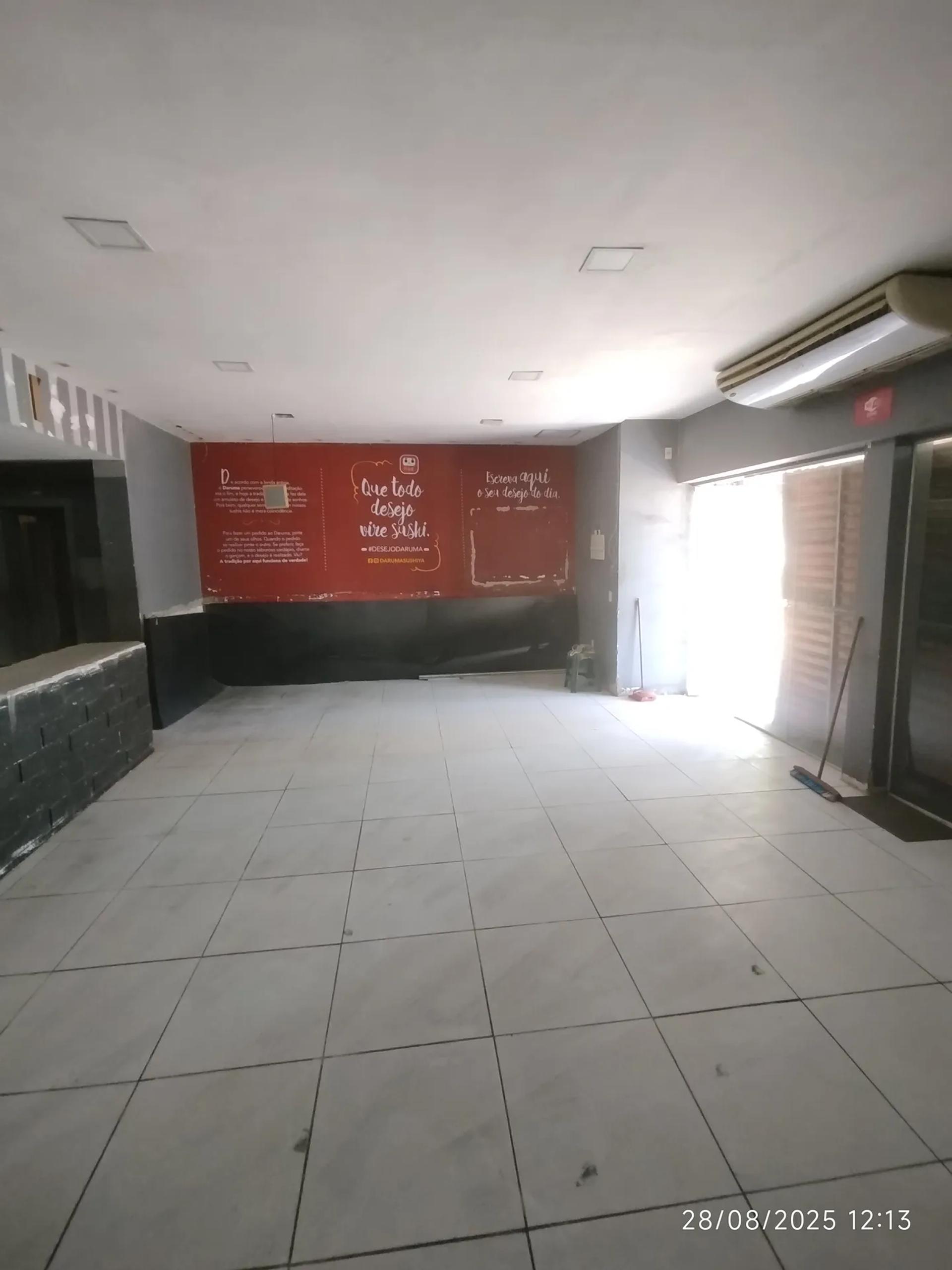 Ponto Comercial na Avenida 13 de Maio, 441, Fátima em Fortaleza, por R$ 15.000/Mês - Viva Real