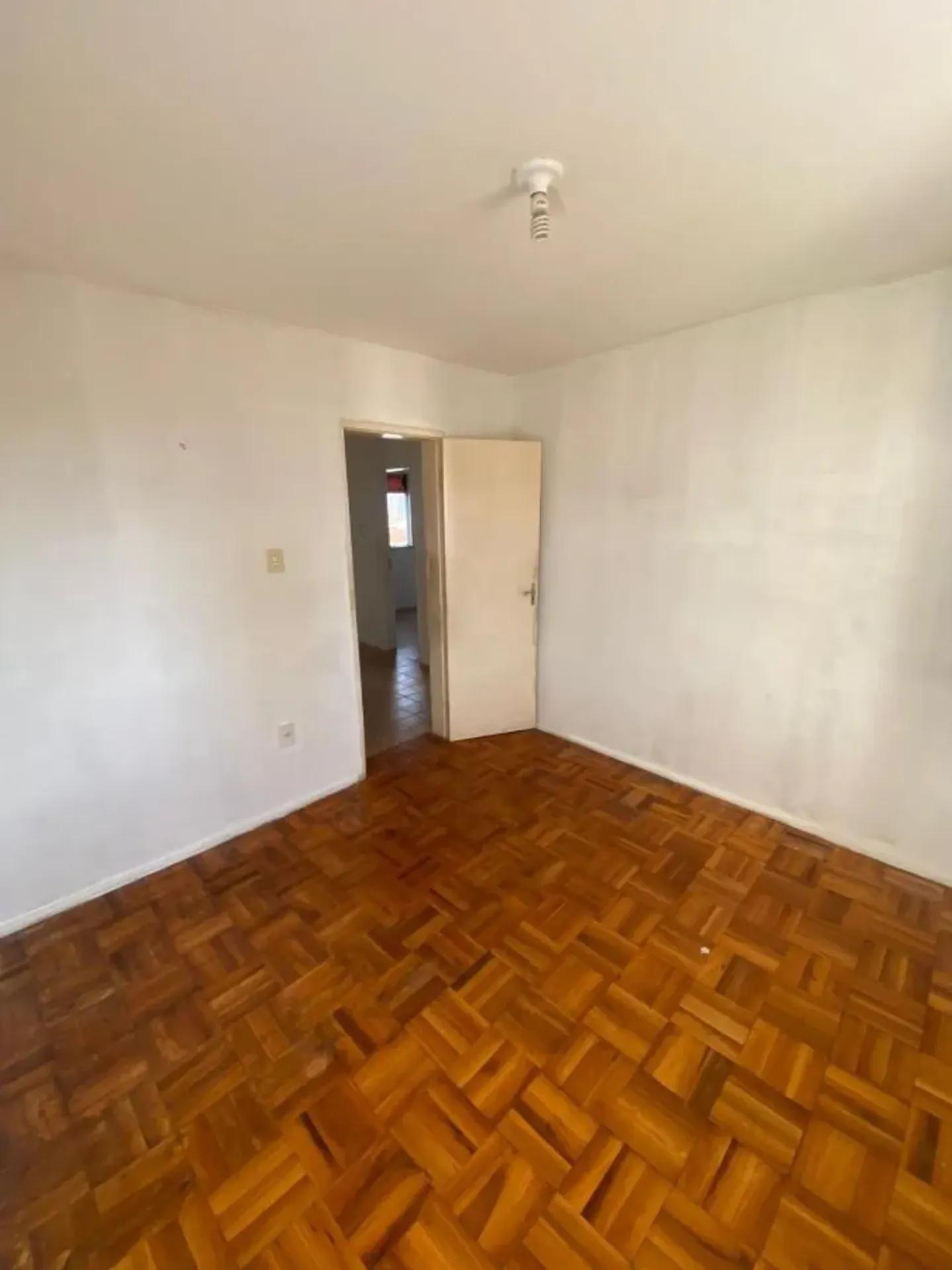 Apartamento na Avenida Visconde do Rio Branco, 2245, Joaquim Tavora em Fortaleza, por R$ 155.000 - Viva Real
