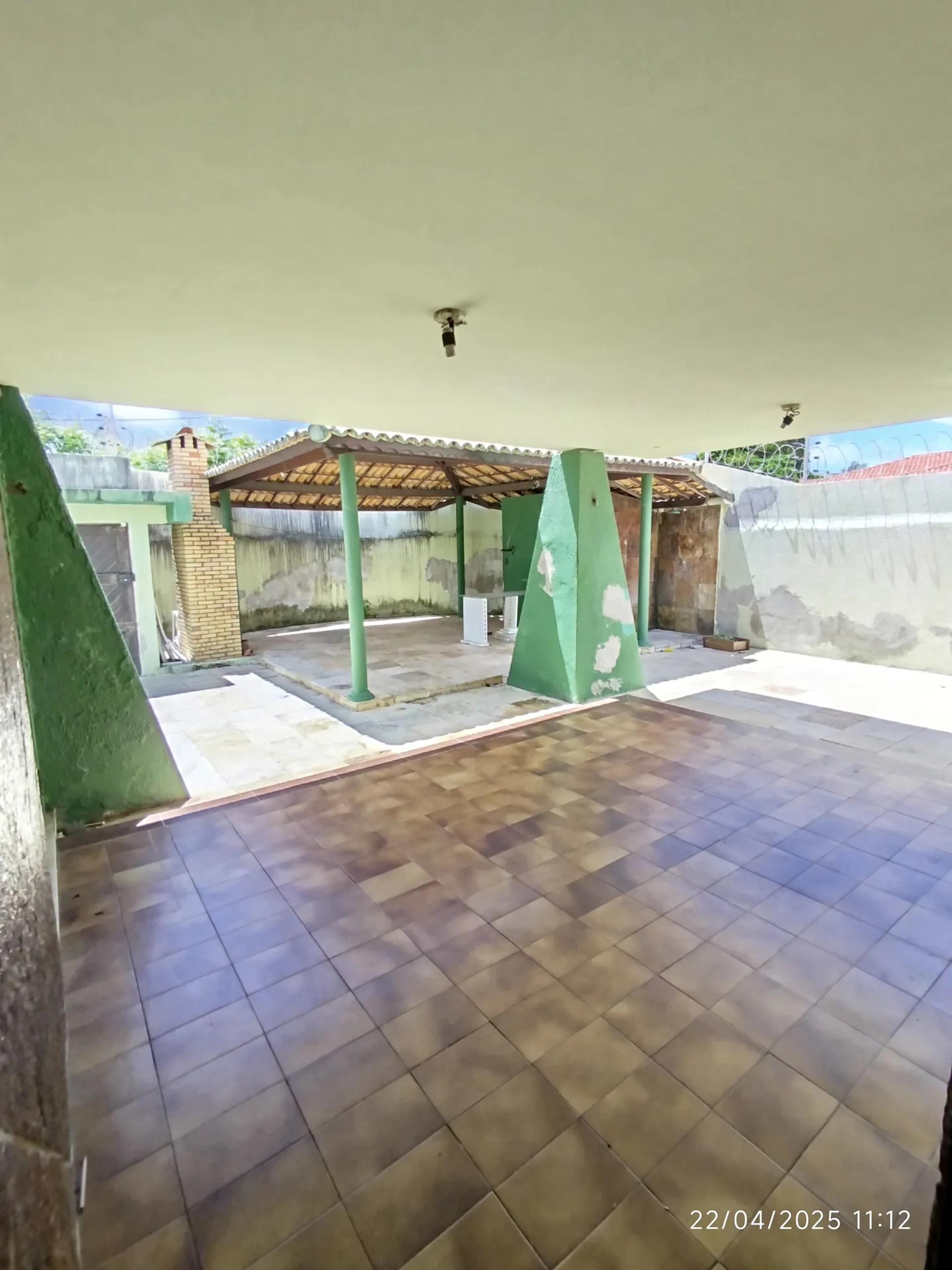 Imóvel na Rua Pascoal de Castro Alves, 1012, Papicu em Fortaleza, por R$ 3.900/Mês - Viva Real