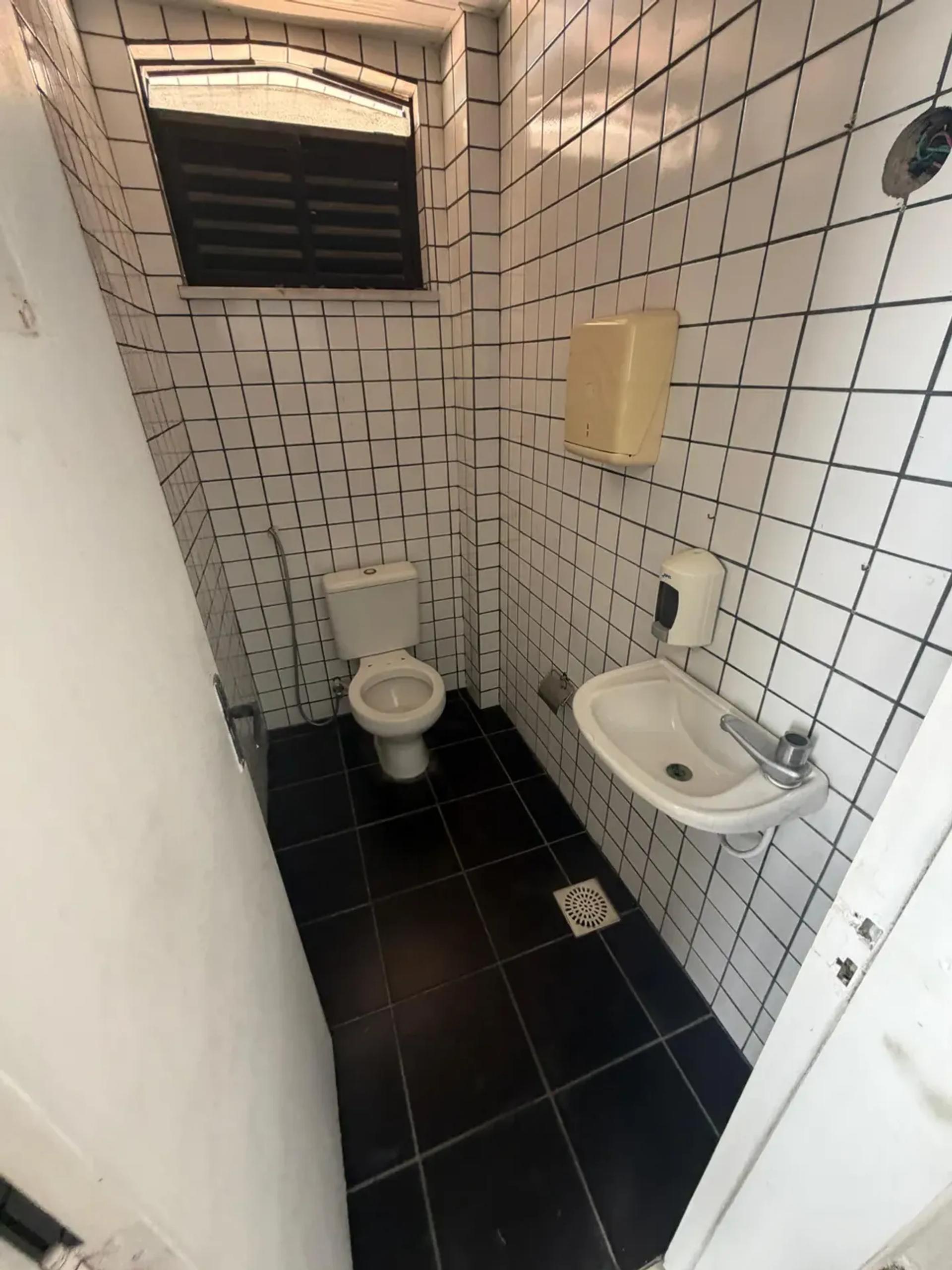 Prédio Comercial na Rua Gonçalves Ledo, 1360, Centro em Fortaleza, por R$ 14.000/Mês - Viva Real