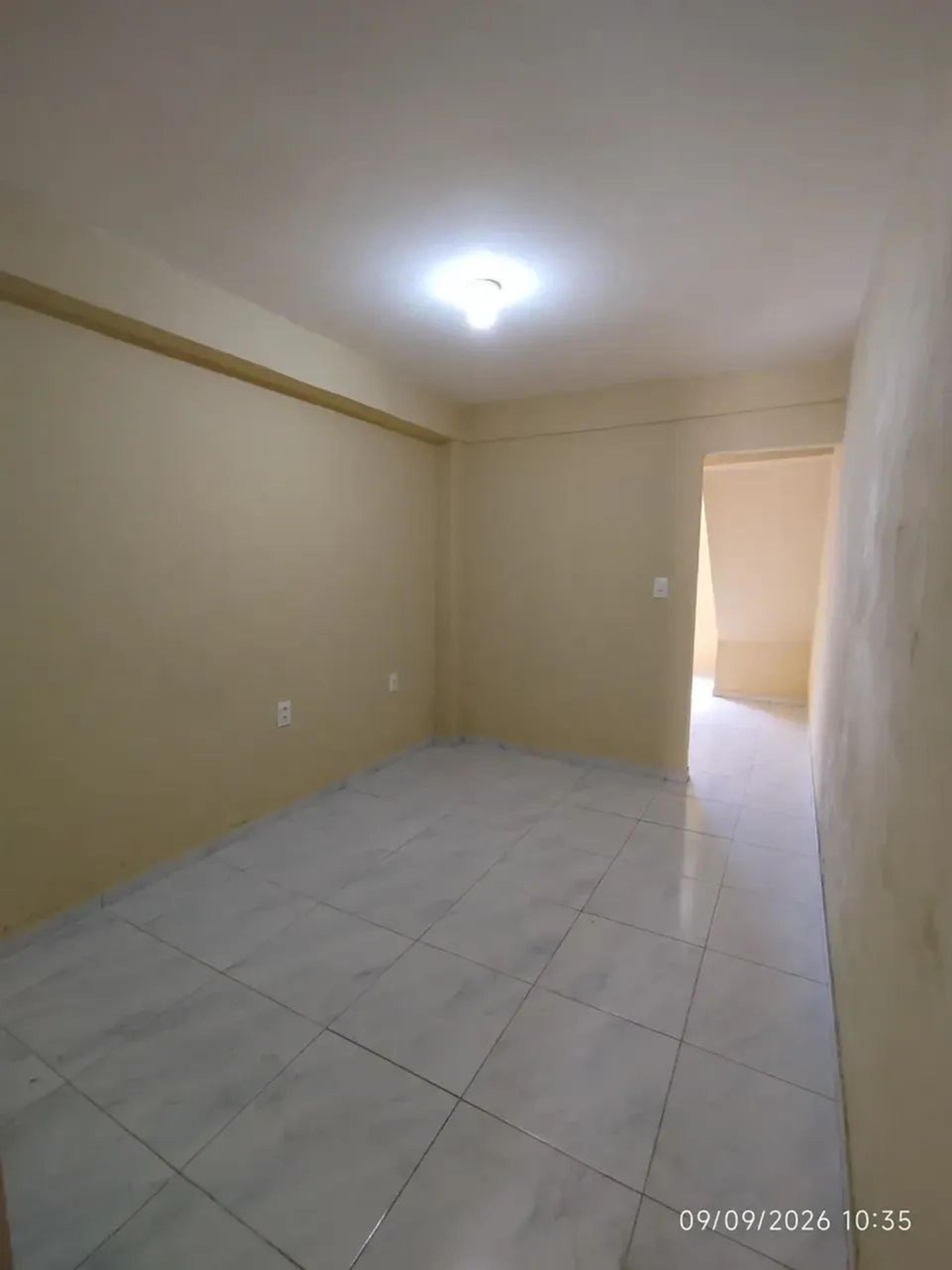 Imóvel para aluguel possui 50 metros quadrados com 1 quarto em Damas - Fortaleza - CE