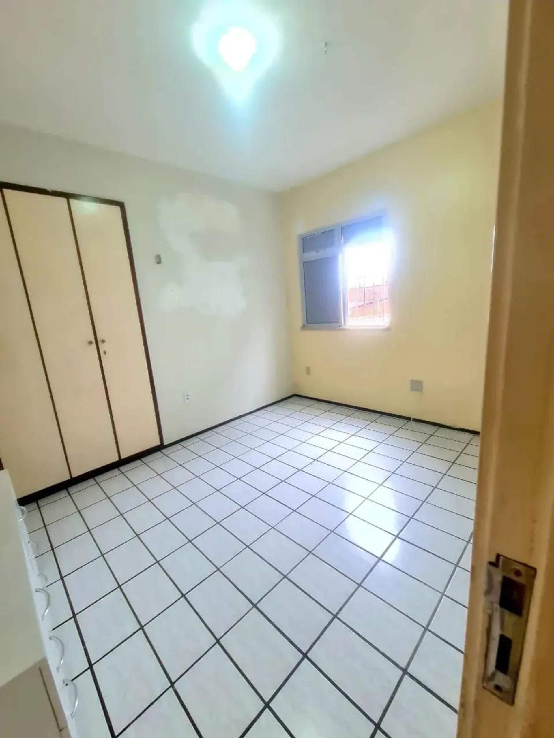 Apartamento À Venda Na Jacarecanga