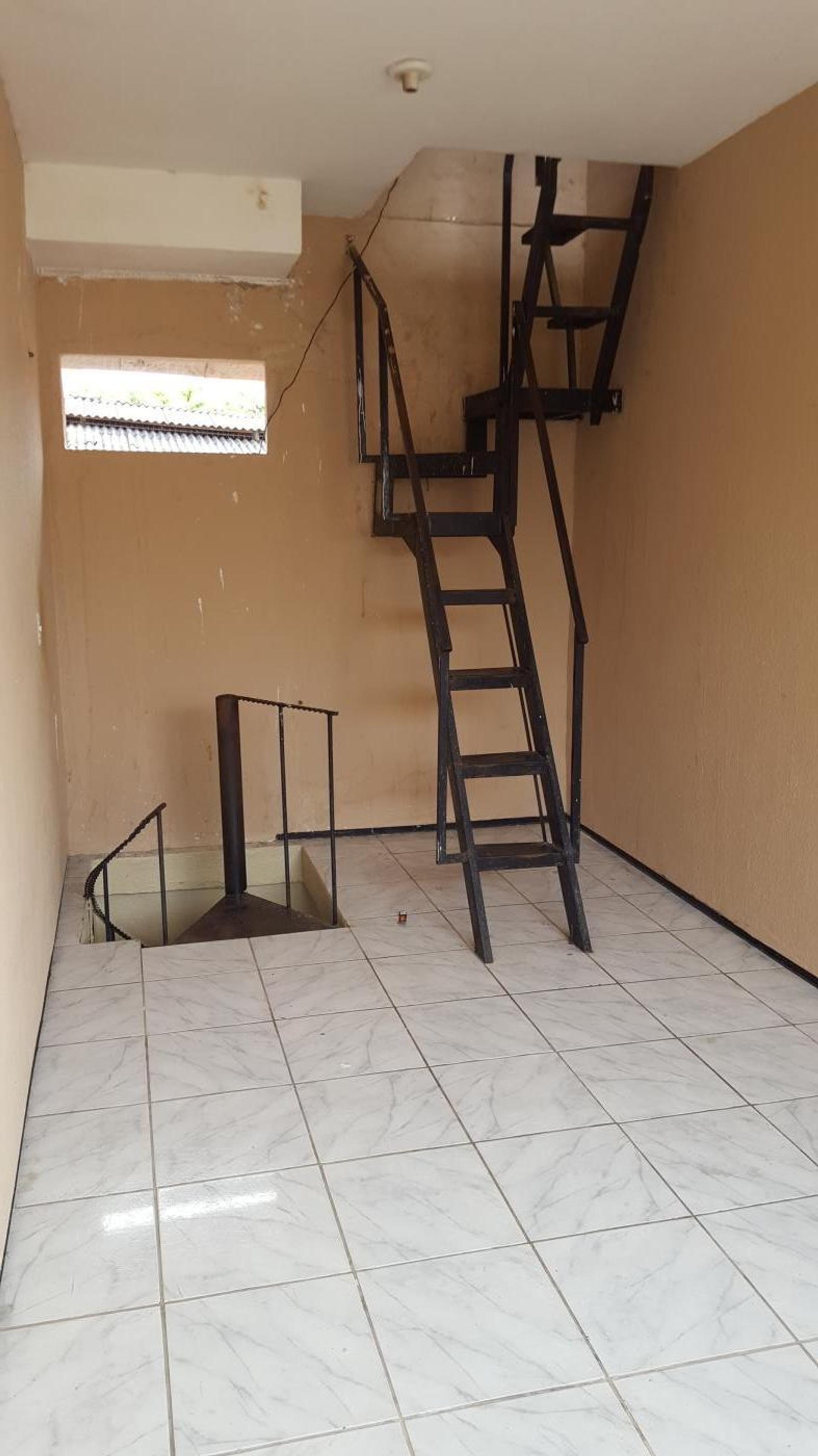 Casa para Venda, em Fortaleza, bairro Joaquim Távora, 3 dormitórios, 4 banheiros, 3 suítes, 1 vaga - foto 10