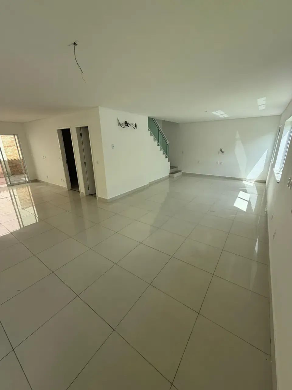 Casa Para Venda Na Lagoa Redonda Próx. à Maestro Lisboa