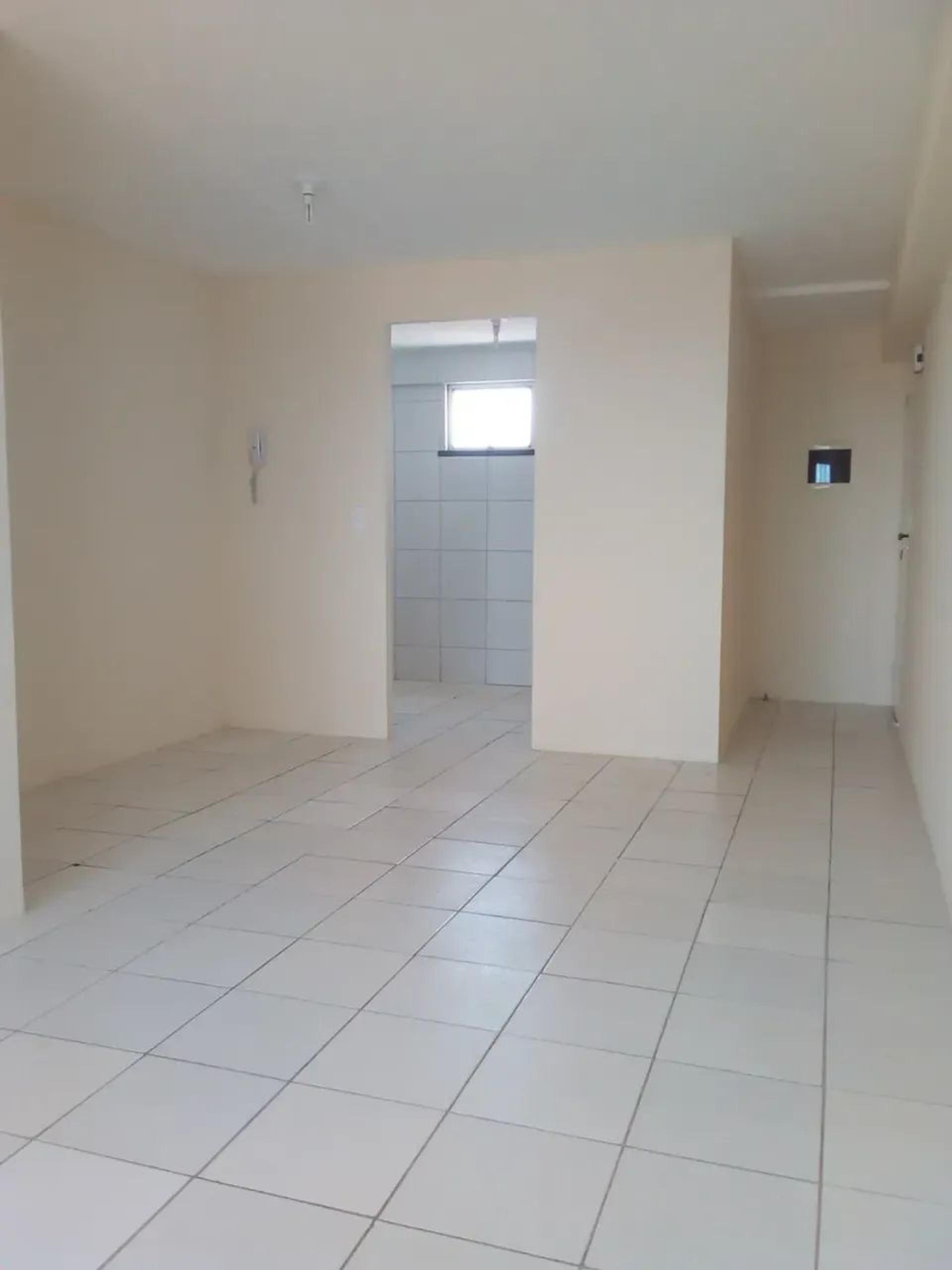 Imóvel para aluguel tem 70 metros quadrados com 3 quartos em Centro - Fortaleza - CE