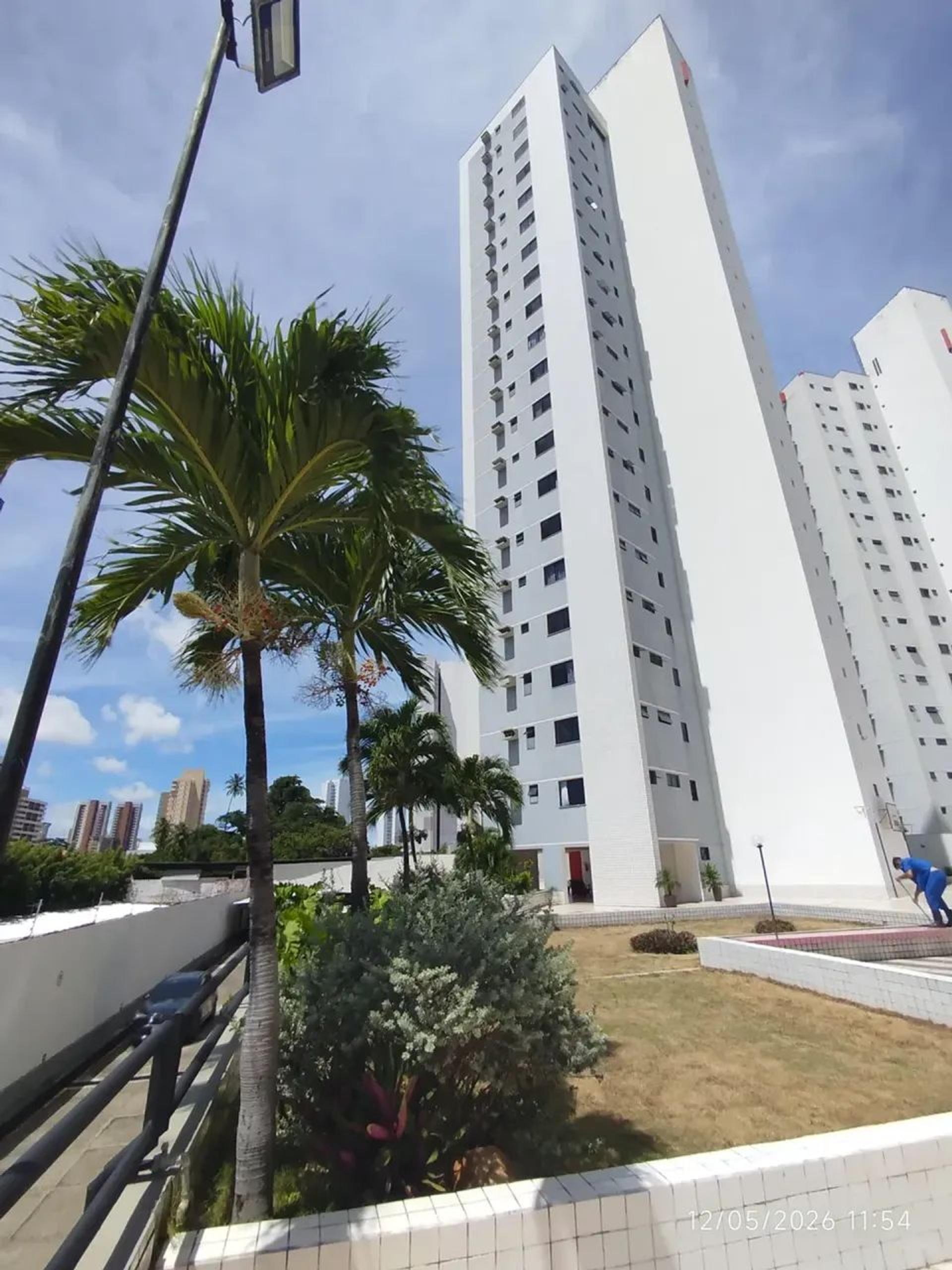 Adquira Agora Este Apartamento Com 03 Suítes