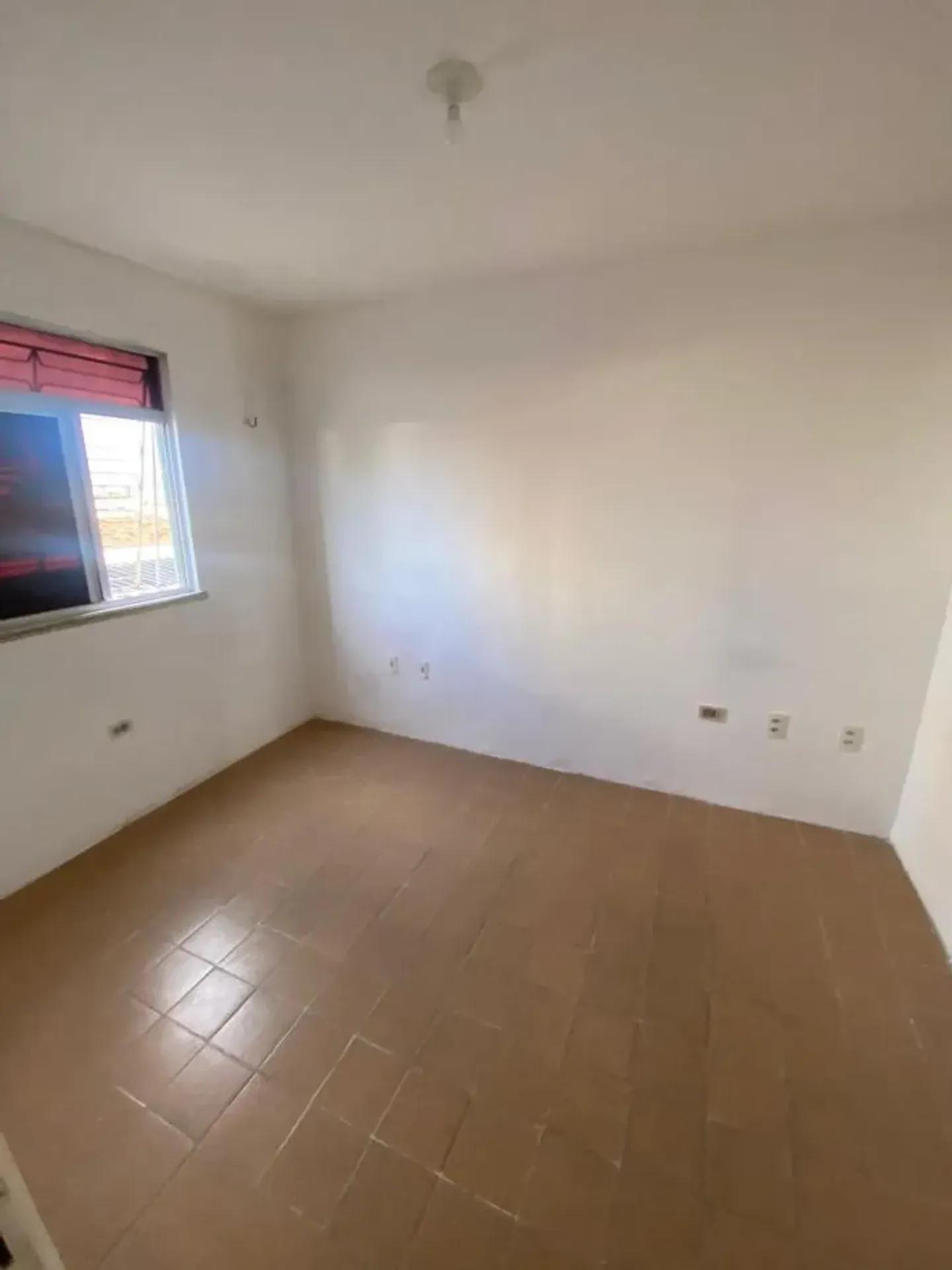 Apartamento na Avenida Visconde do Rio Branco, 2245, Joaquim Tavora em Fortaleza, por R$ 155.000 - Viva Real