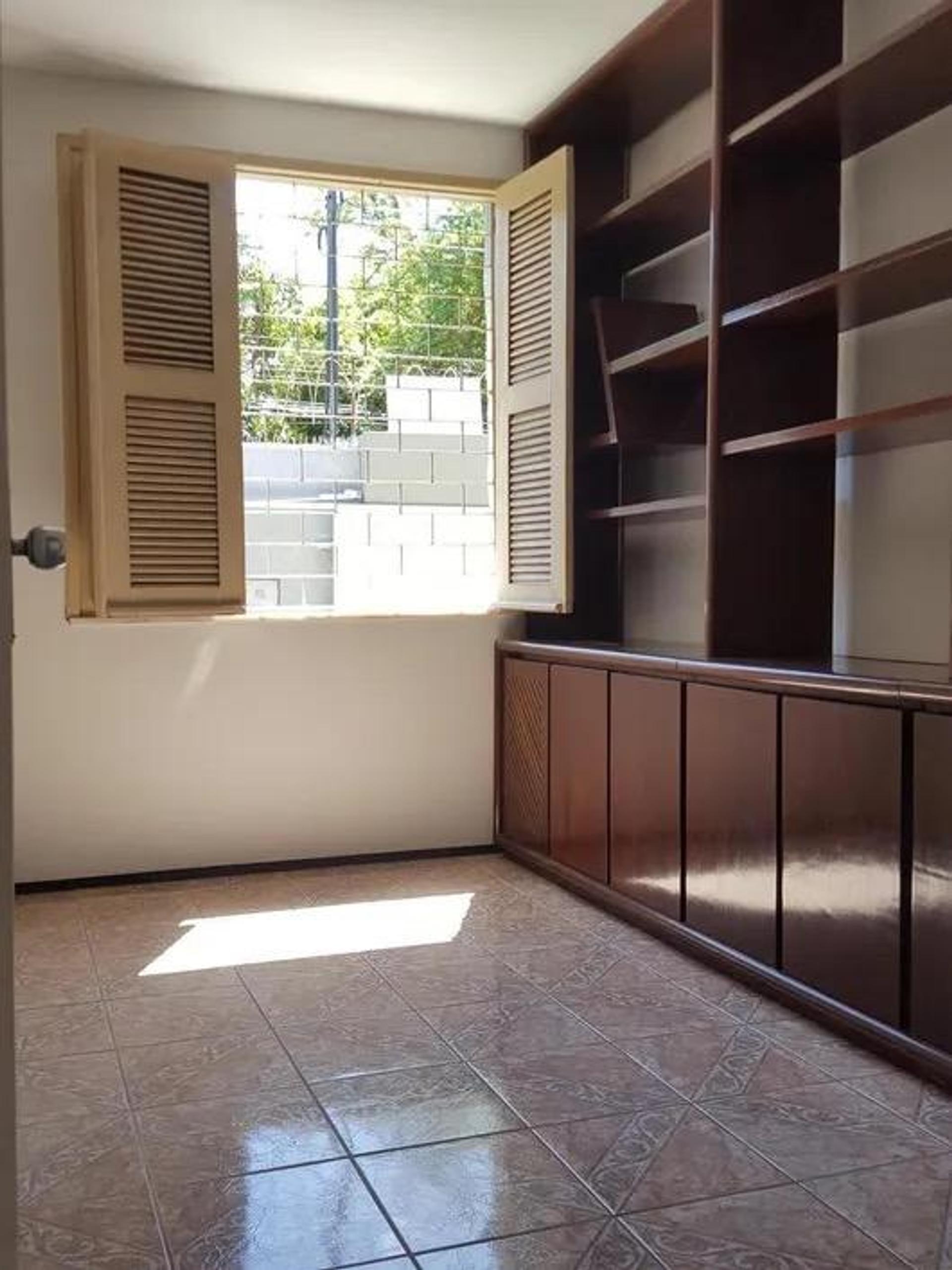 Casa para Venda, em Fortaleza, bairro Cidade 2000, 3 dormitórios, 3 banheiros, 1 suíte, 4 vagas - foto 9