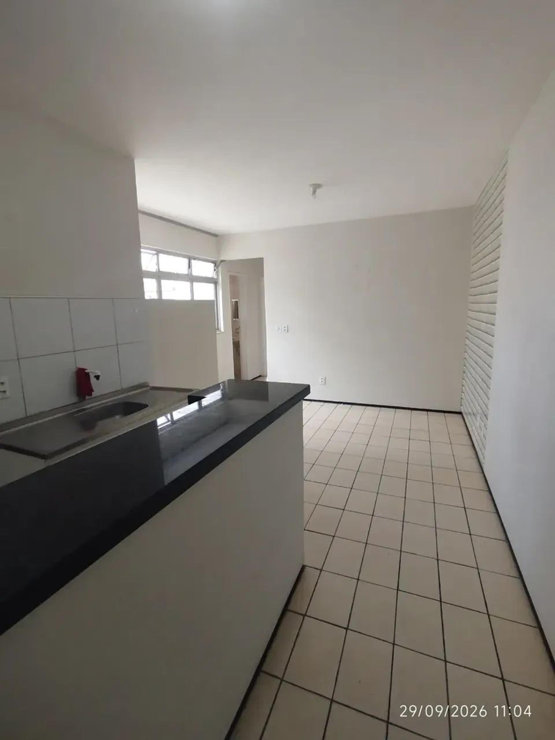 Imóvel para aluguel tem 90 metros quadrados com 2 quartos em Centro - Fortaleza - CE