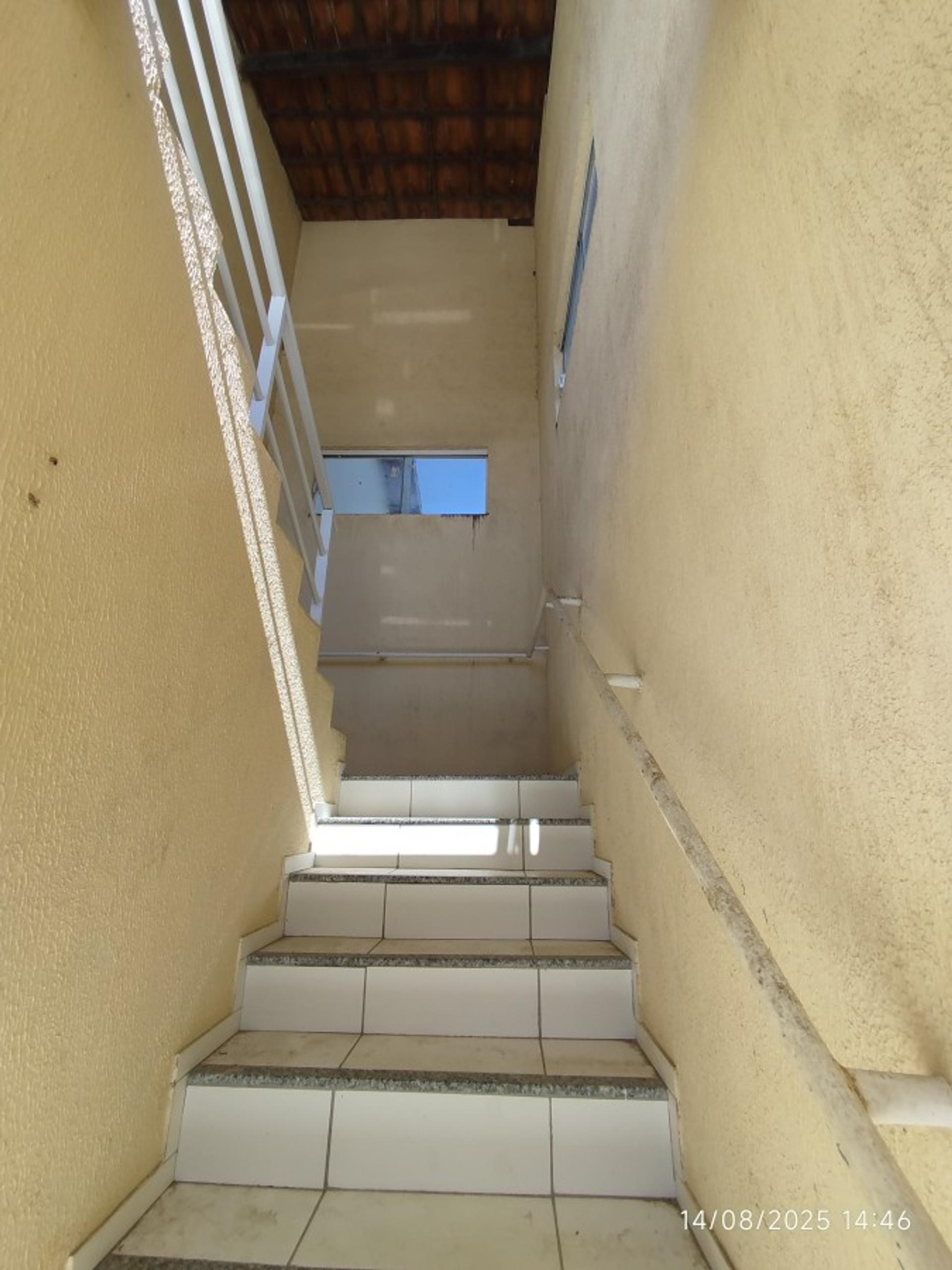 Apartamento para Venda, em Caucaia, bairro Guajiru, 2 dormitórios, 1 banheiro, 1 suíte, 1 vaga - foto 7