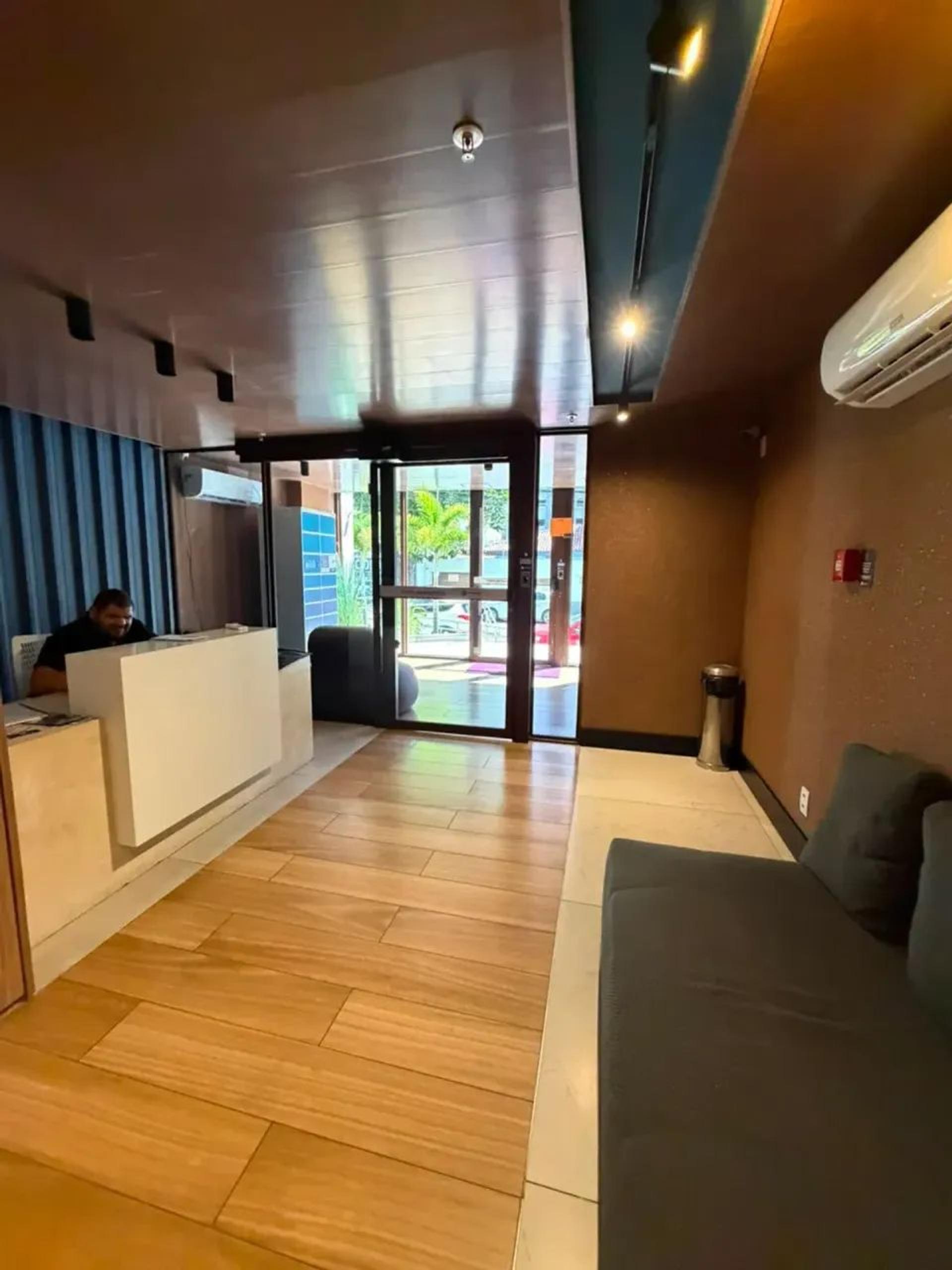 Aluga-Se Apartamento Mobiliado Na Aldeota