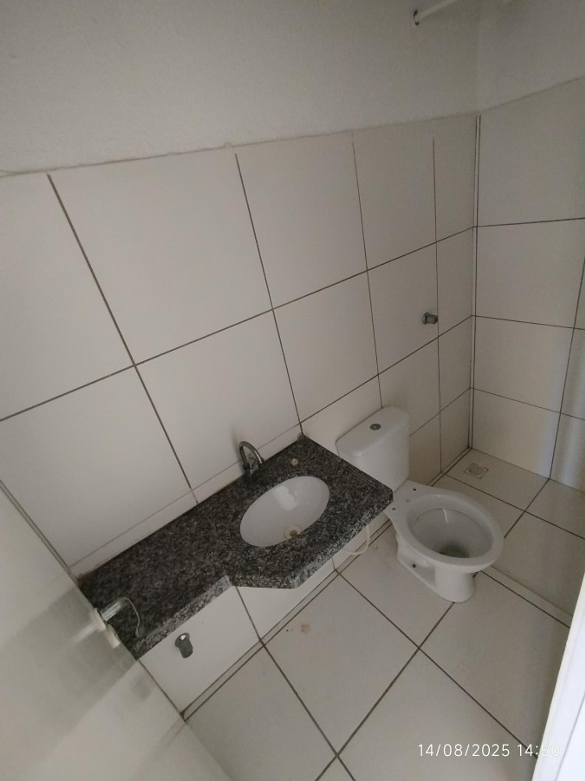 Apartamento para Venda, em Caucaia, bairro Guajiru, 2 dormitórios, 1 banheiro, 1 suíte, 1 vaga - foto 22