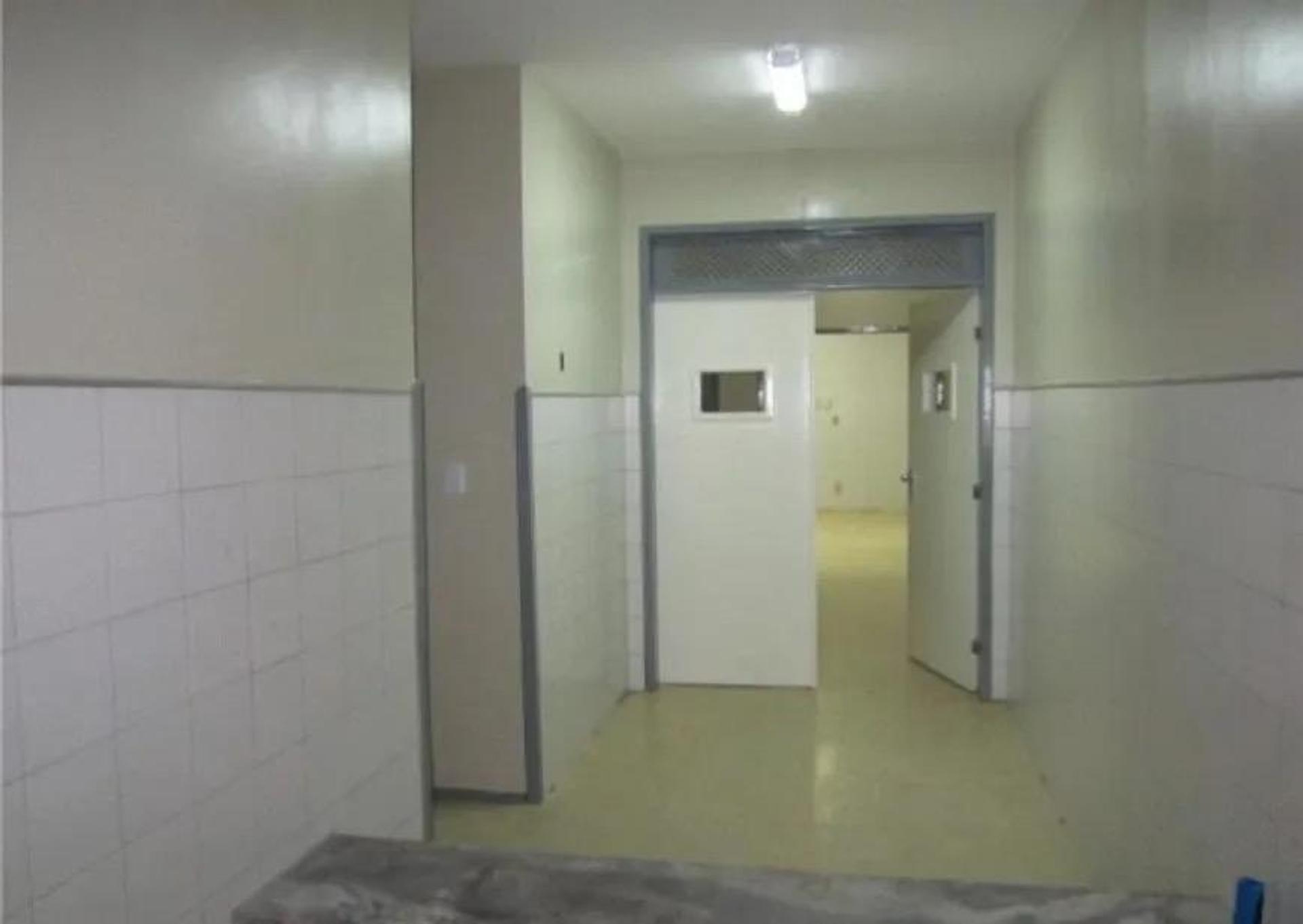 Prédio Comercial para Venda, em Fortaleza, bairro Parangaba, 15 banheiros - foto 7